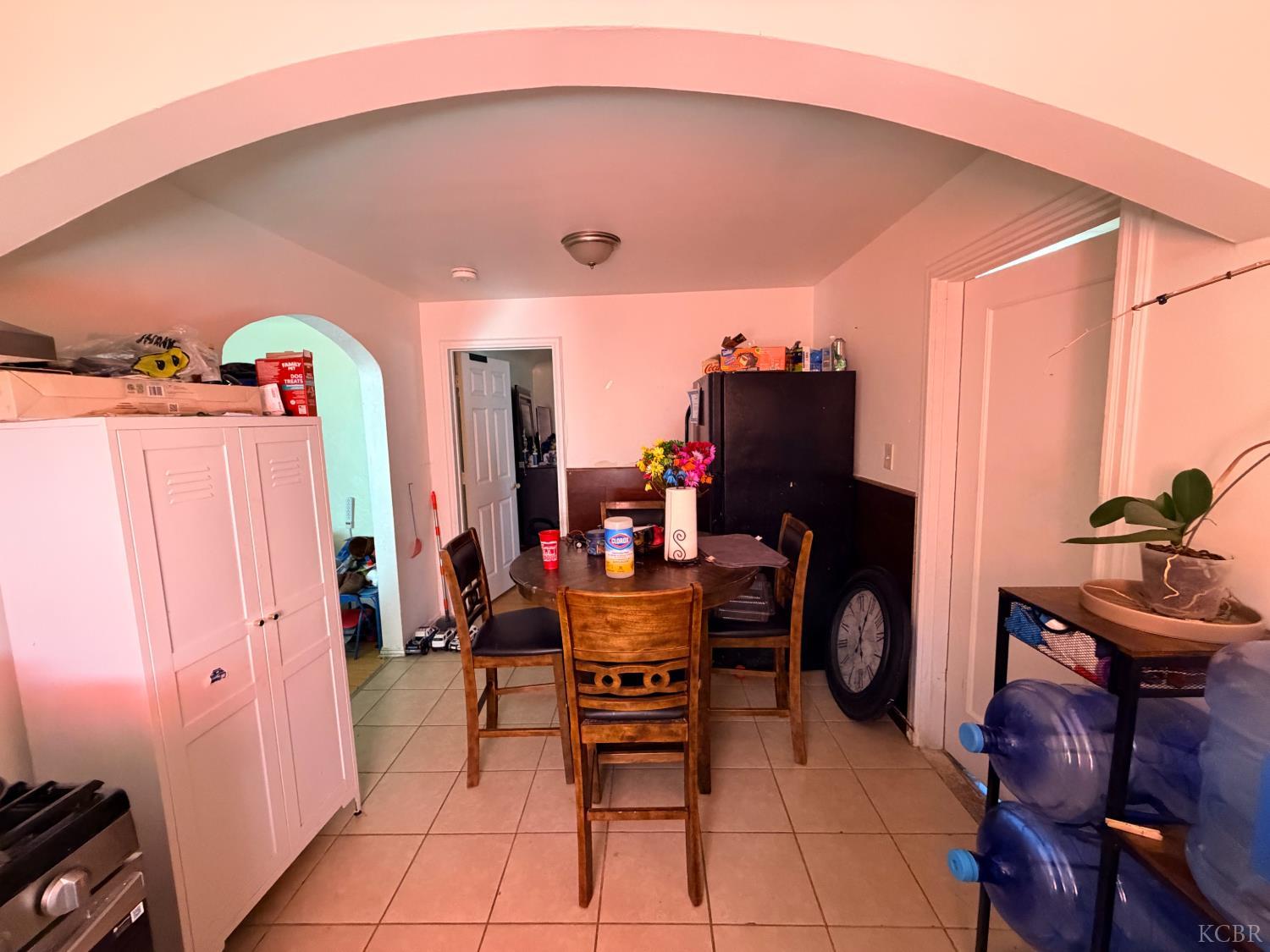 605 E Stanislaus St, Avenal, CA 93204