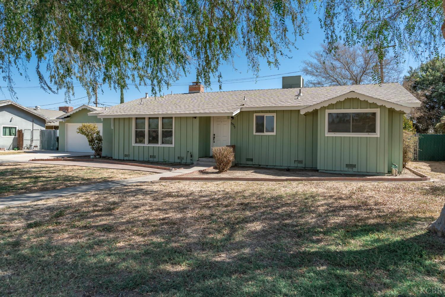 2335 N Douty St, Hanford, CA 93230