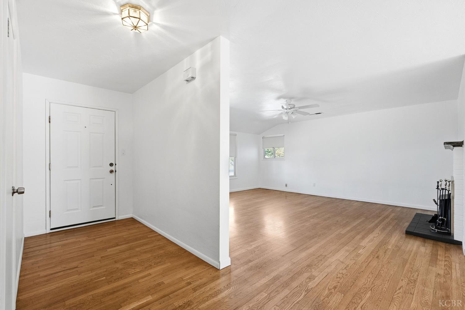 2335 N Douty St, Hanford, CA 93230