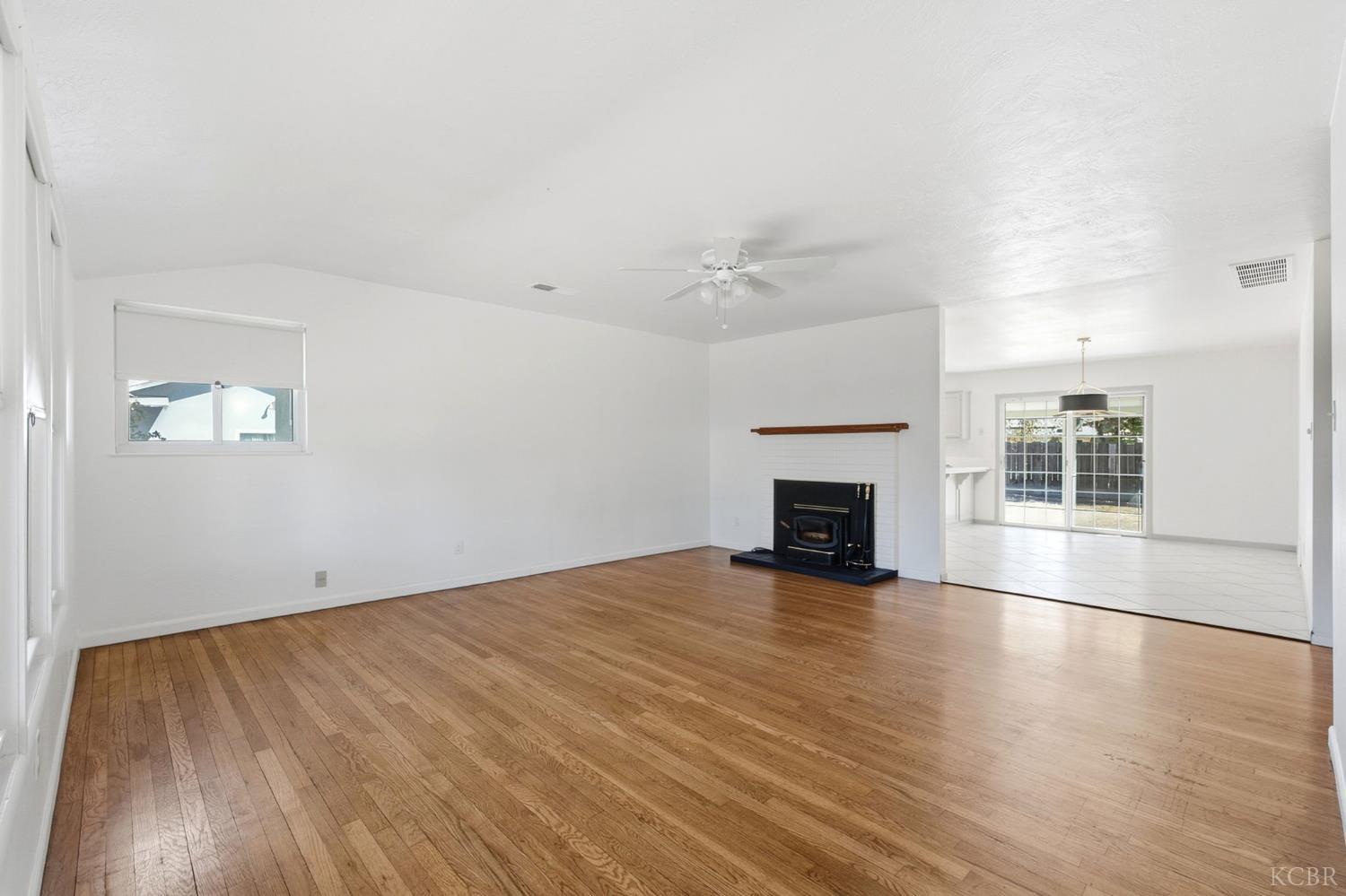 2335 N Douty St, Hanford, CA 93230