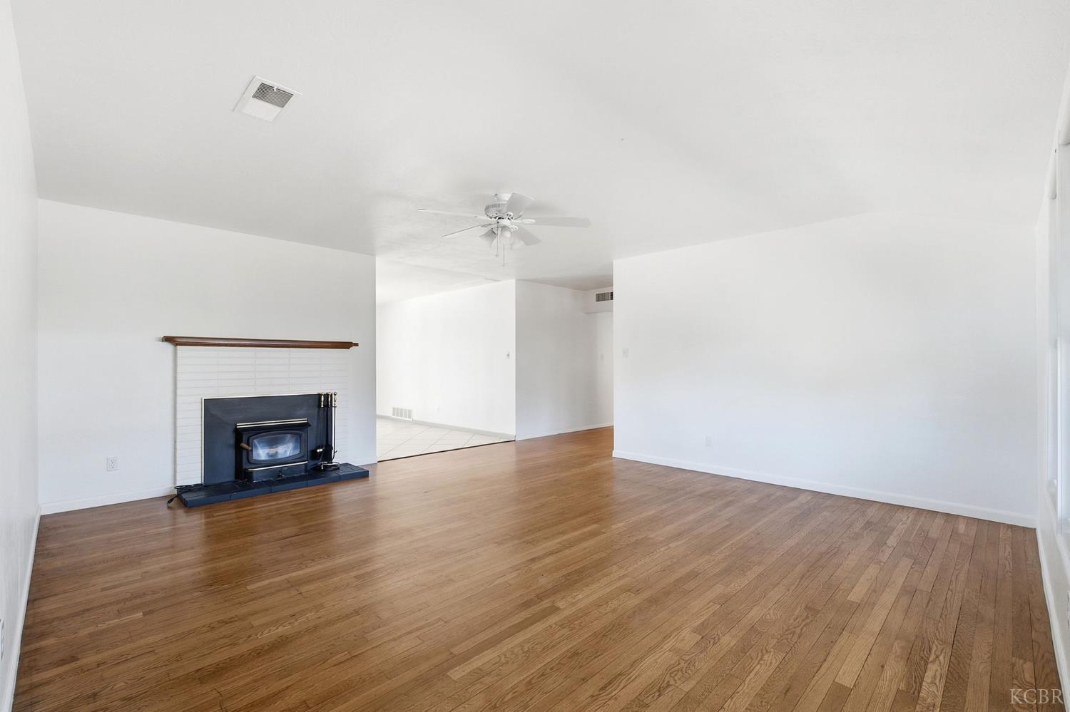 2335 N Douty St, Hanford, CA 93230