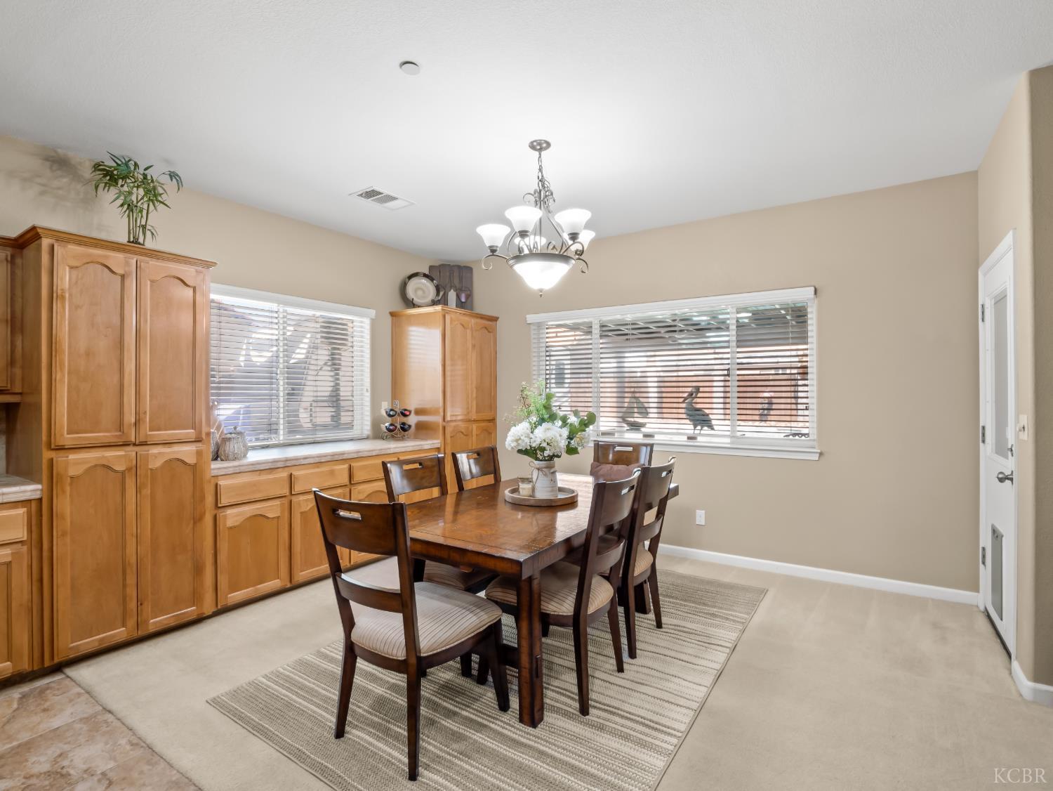1608 Morro Ln, Lemoore, CA 93245