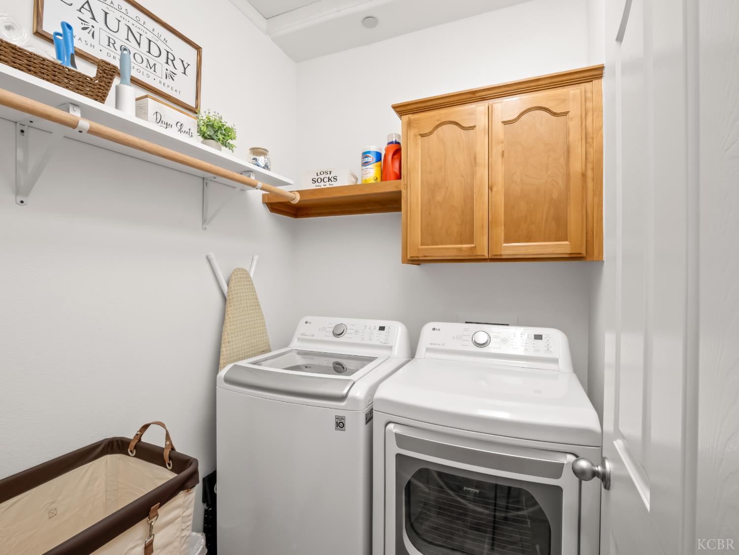 1608 Morro Ln, Lemoore, CA 93245