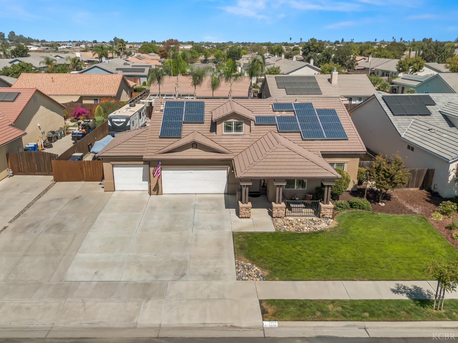 1608 Morro Ln, Lemoore, CA 93245