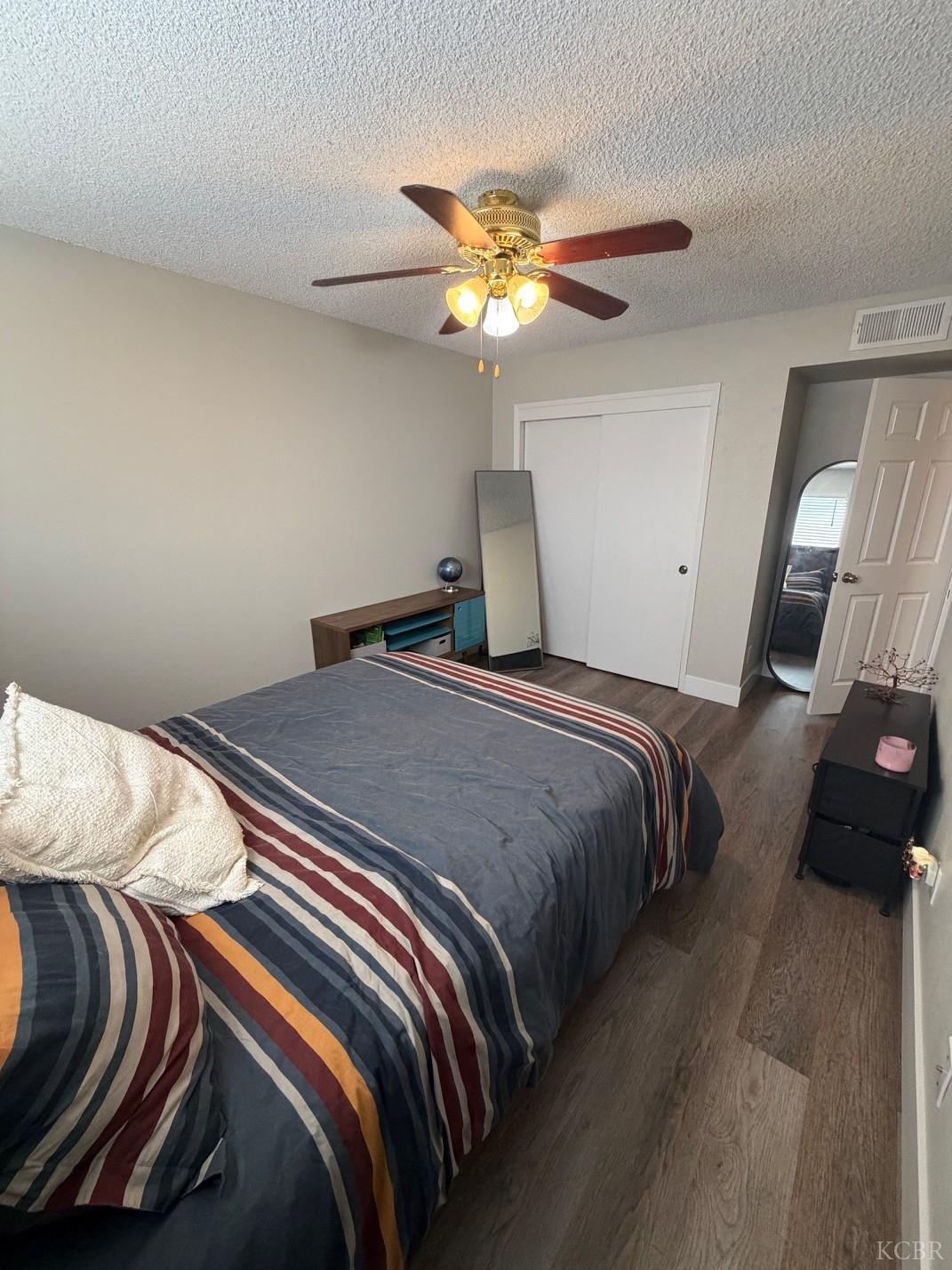 3215 Miramonte Ave, Clovis, CA 93611