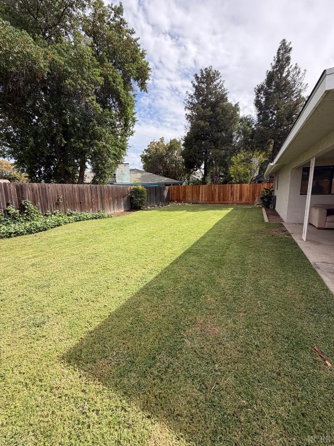3215 Miramonte Ave, Clovis, CA 93611