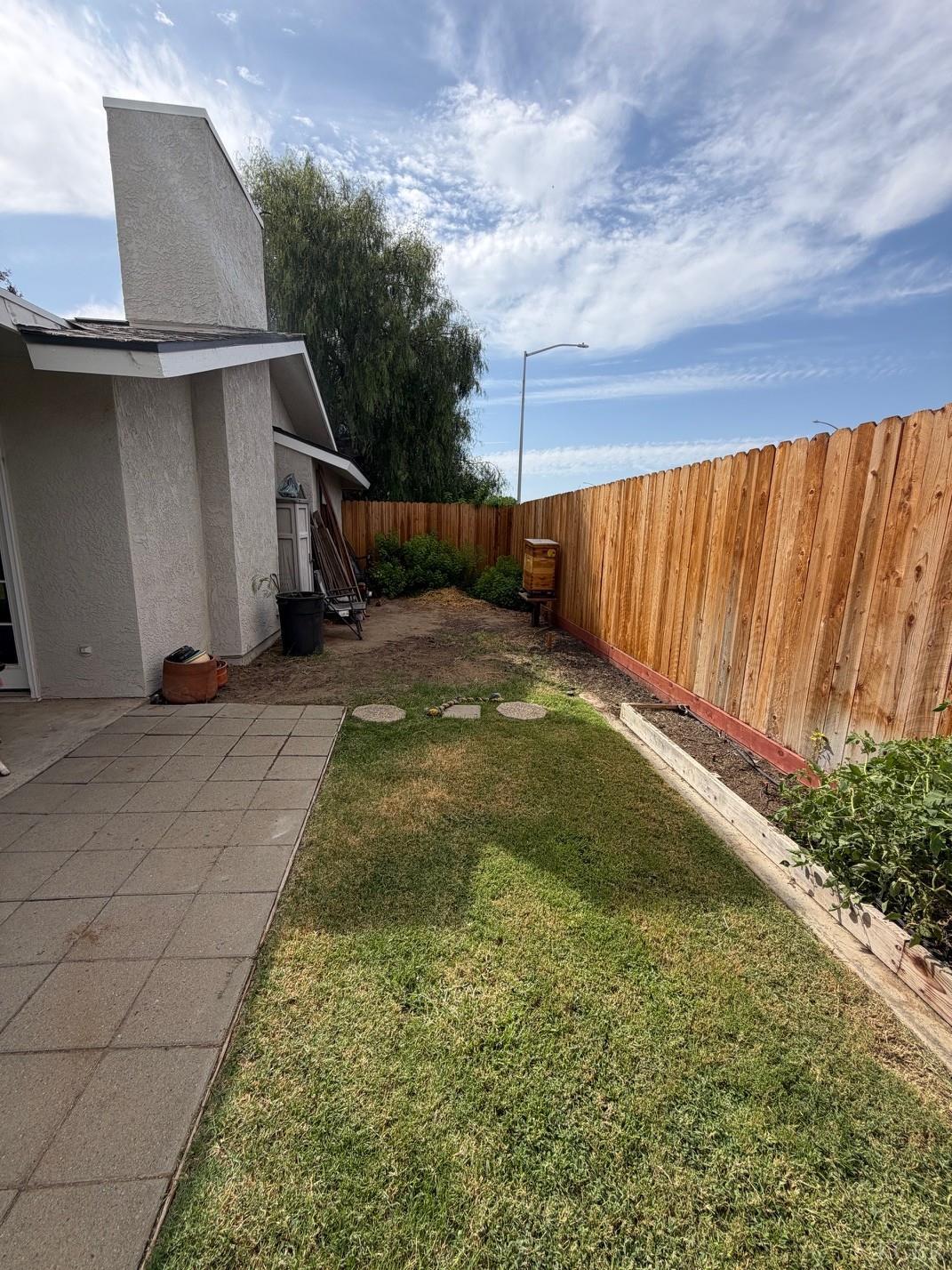 3215 Miramonte Ave, Clovis, CA 93611