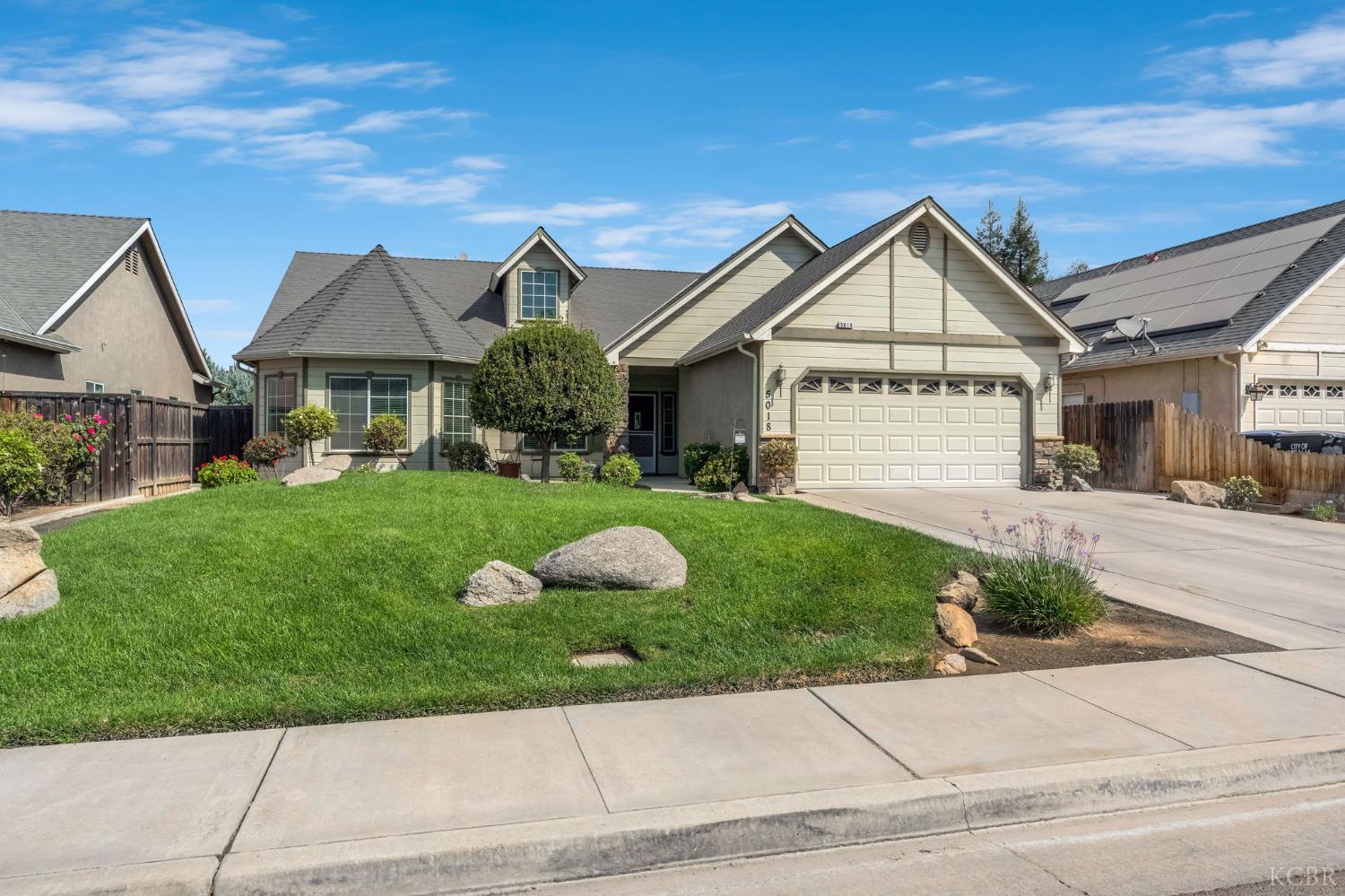 5018 W Modoc Ave, Visalia, CA 93291