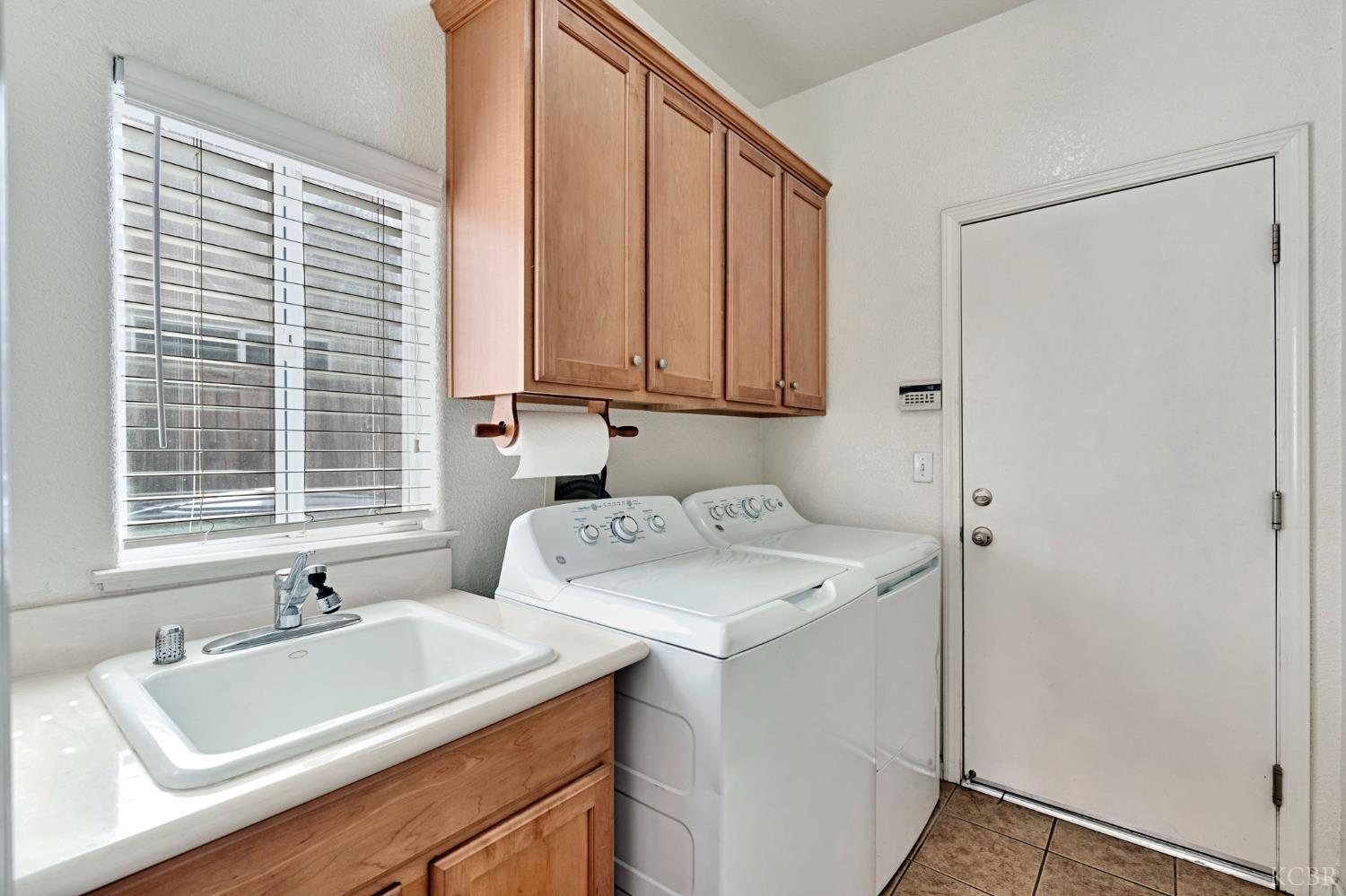 5018 W Modoc Ave, Visalia, CA 93291