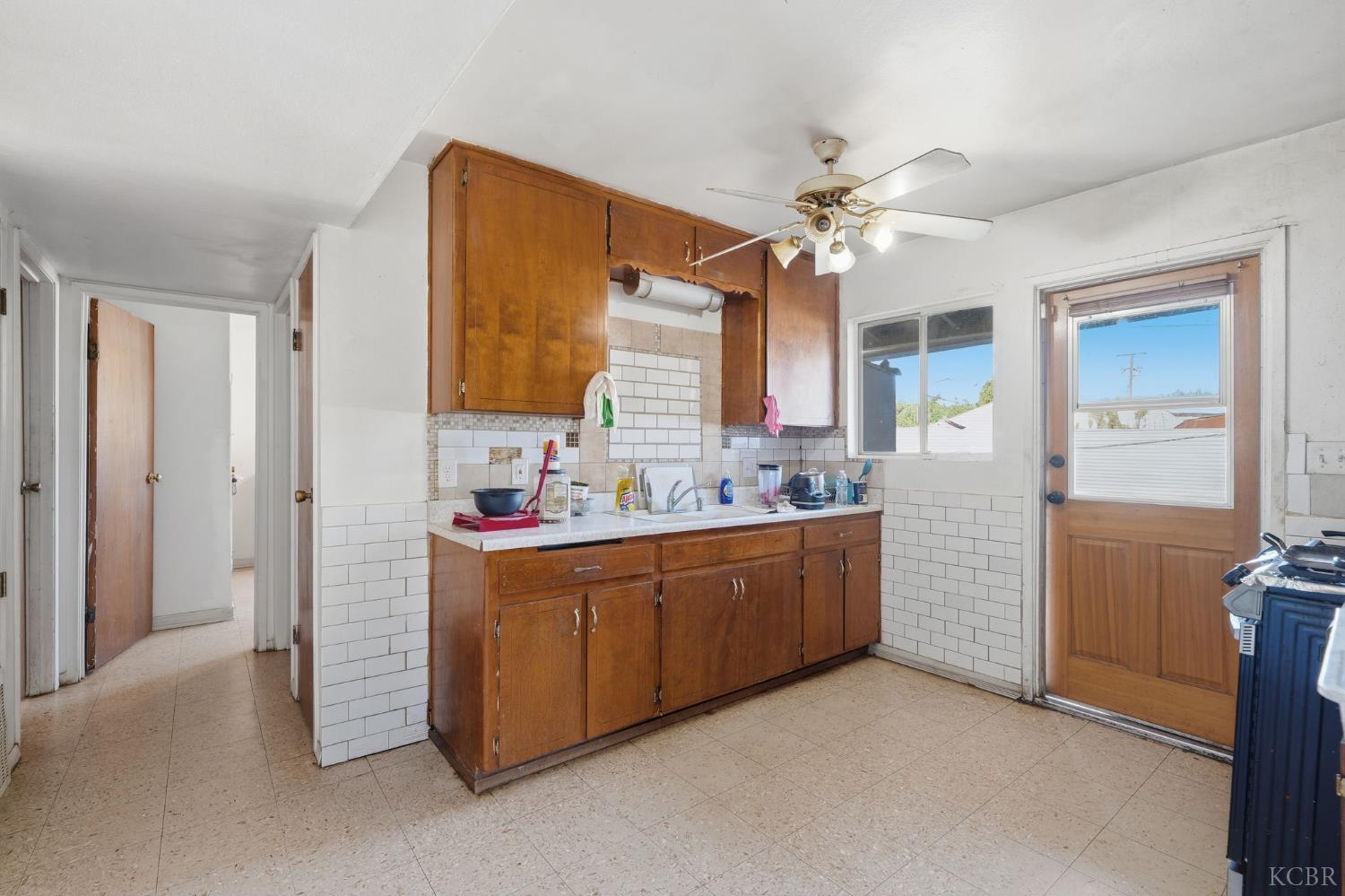 16420 Hudson Ave, Tulare, CA 93274