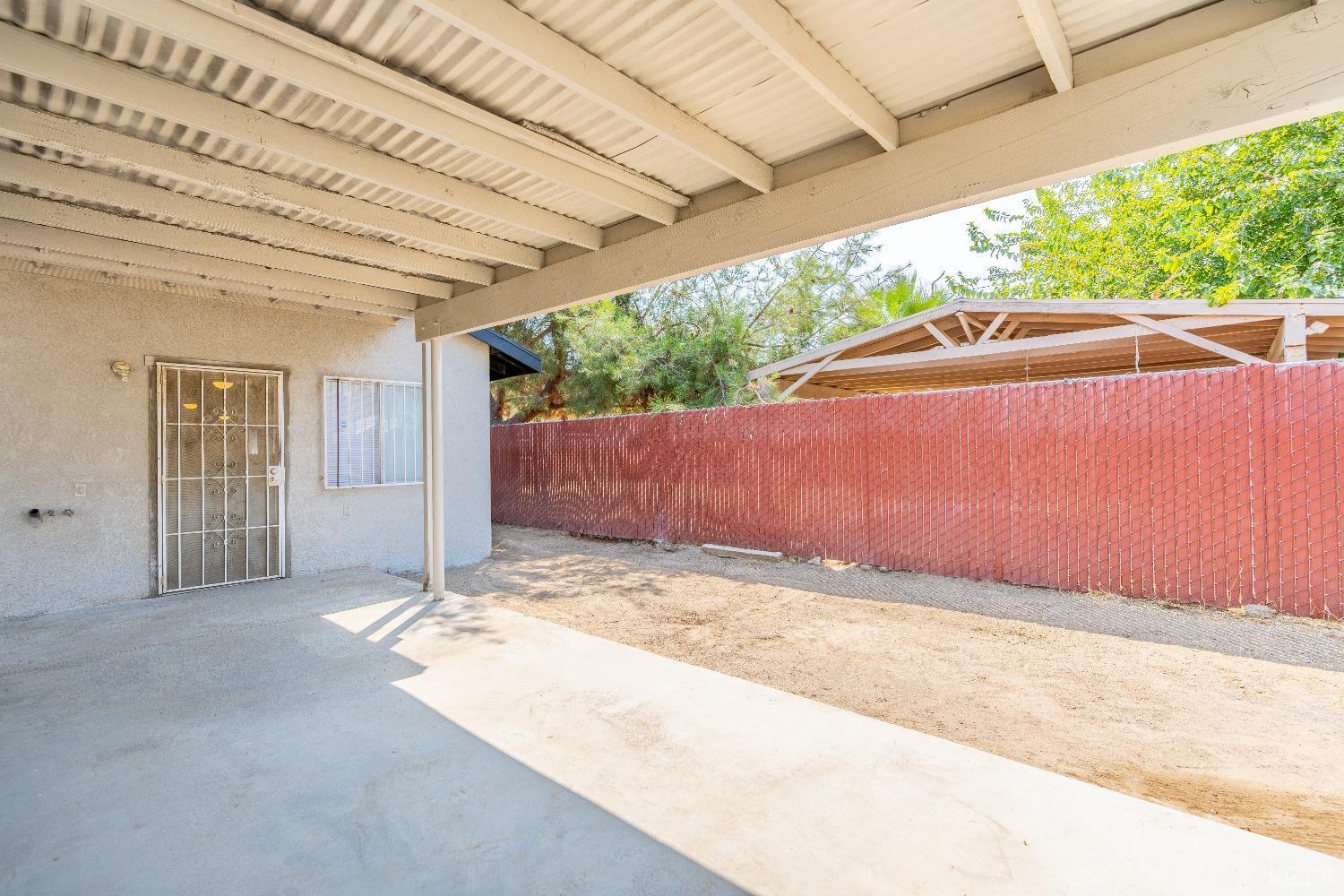 3137 Townsend Ave, Fresno, CA 93702