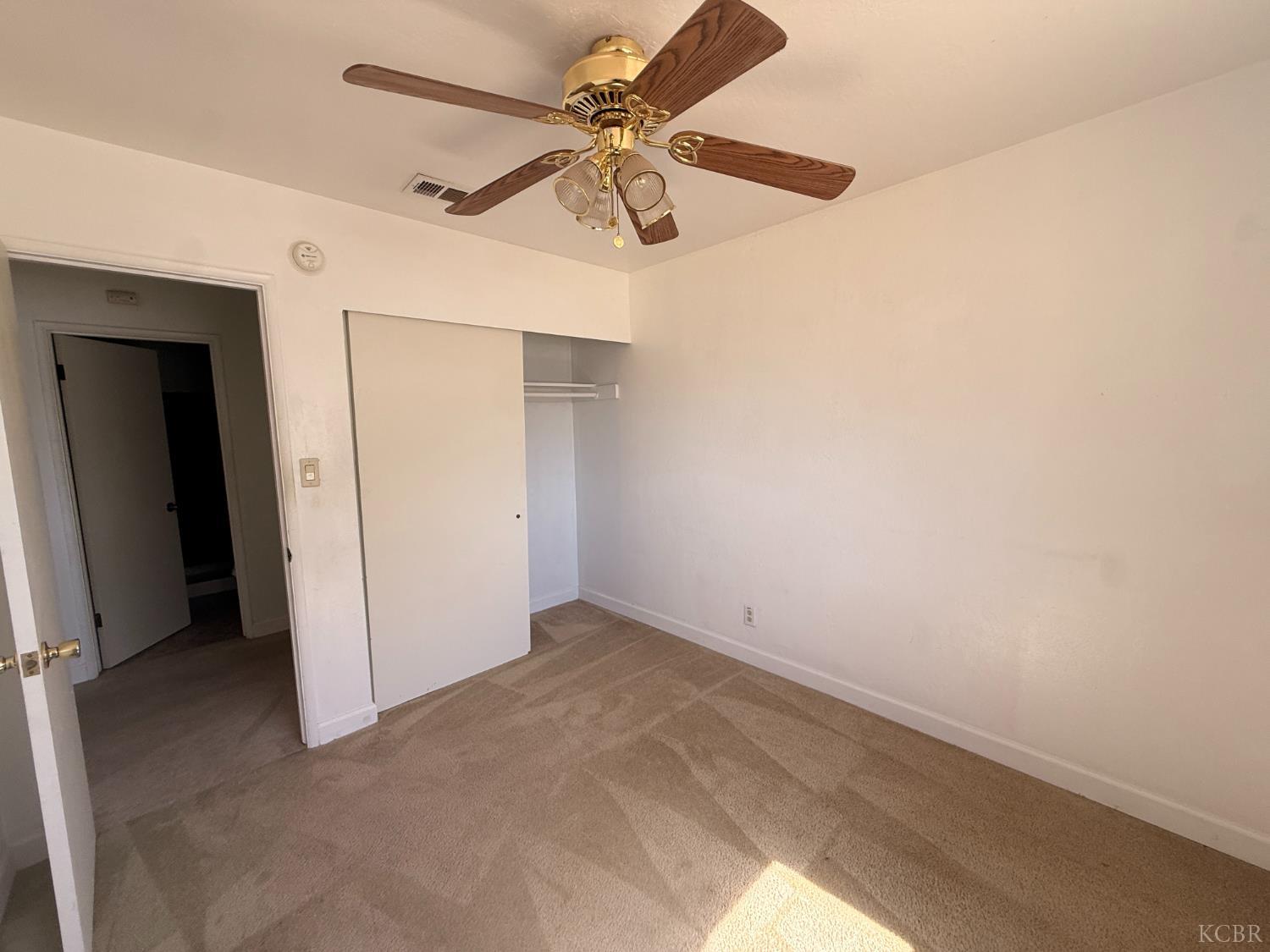 10840 Beverly Dr, Hanford, CA 93230