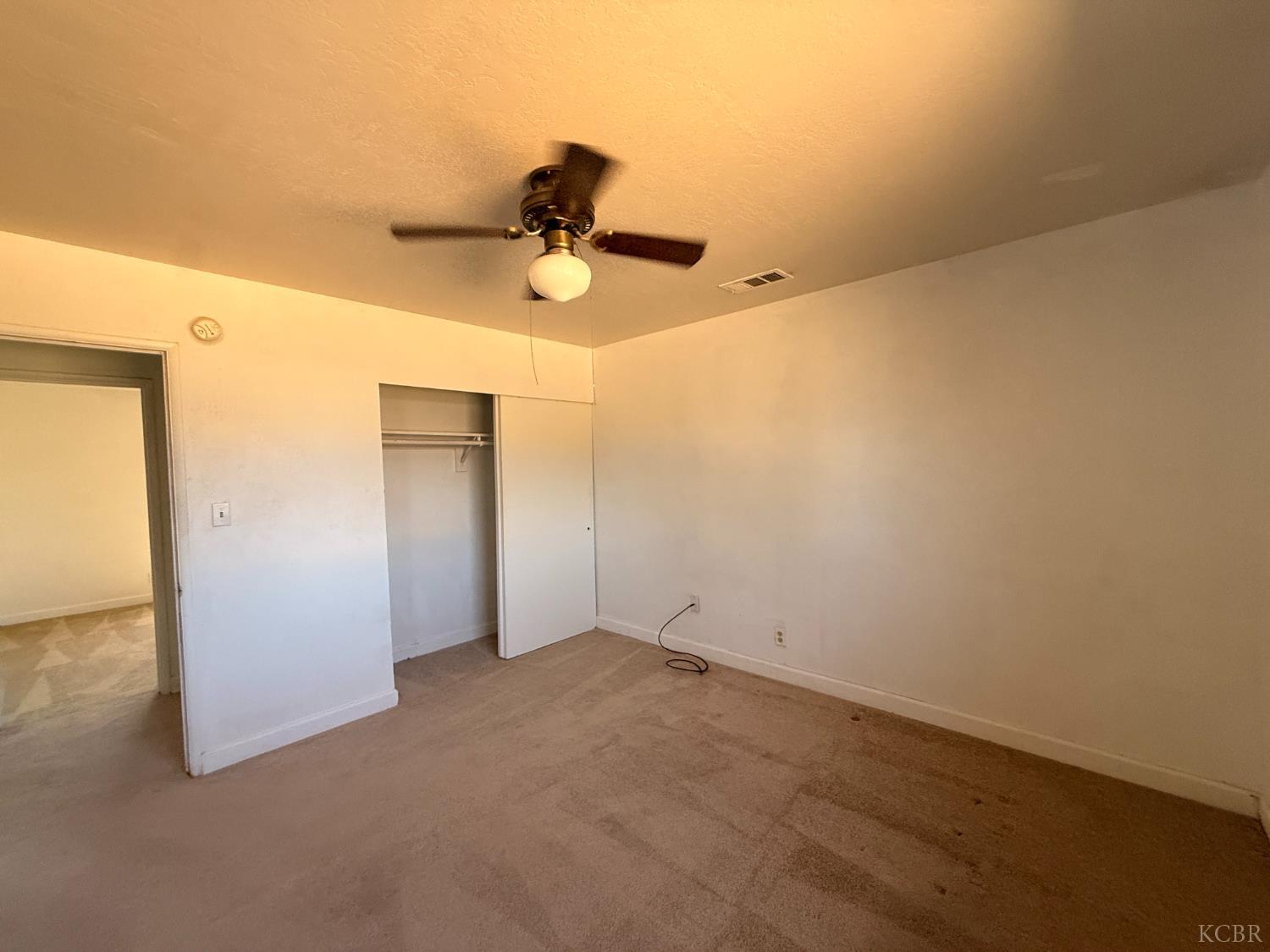 10840 Beverly Dr, Hanford, CA 93230