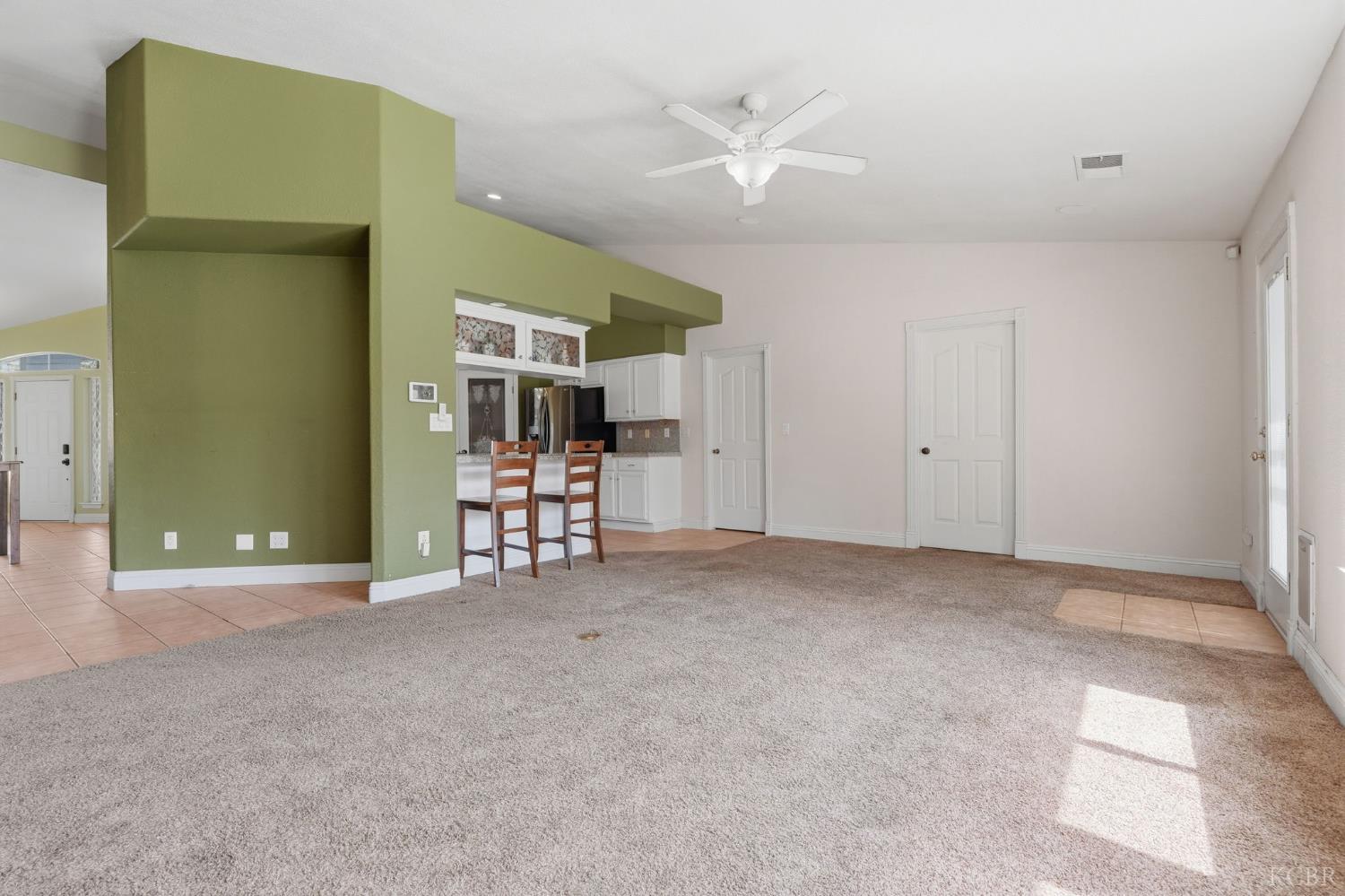 4029 E Meadow, Visalia, CA 93292