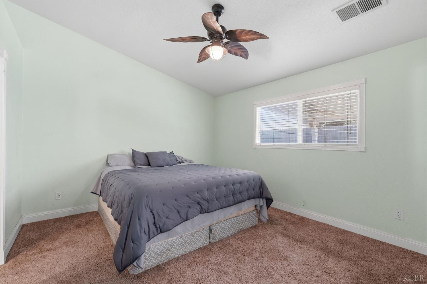 4029 E Meadow, Visalia, CA 93292