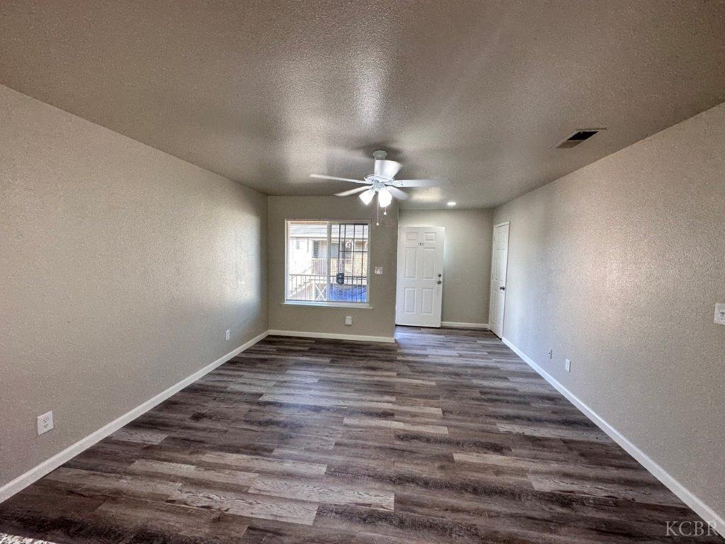 1361 N Archie Ave, Fresno, CA 93703