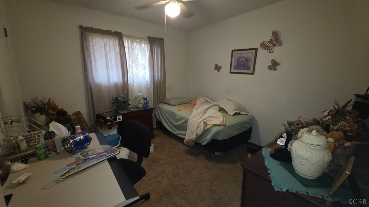 631 E Costner St, Farmersville, CA 93223