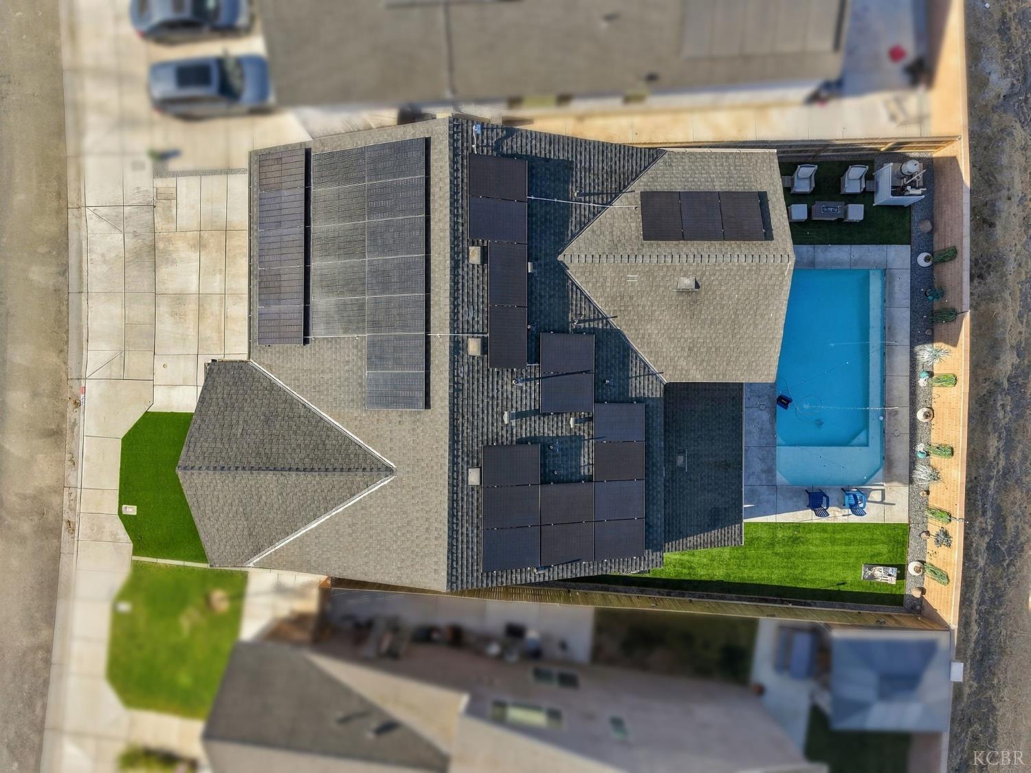 532 Vanderbilt Dr, Lemoore, CA 93245