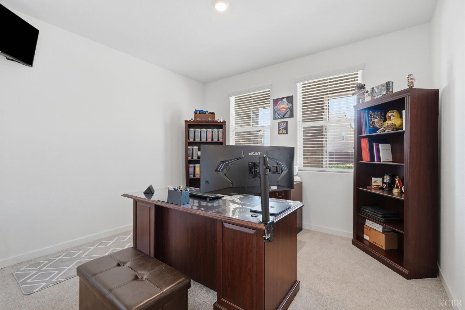 532 Vanderbilt Dr, Lemoore, CA 93245
