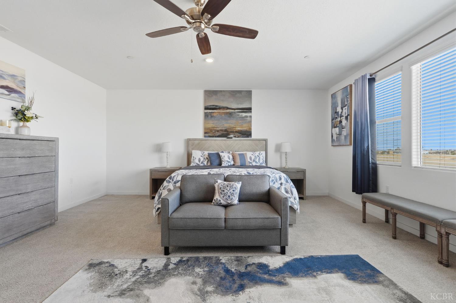 532 Vanderbilt Dr, Lemoore, CA 93245