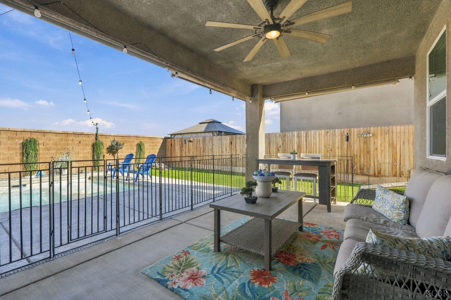 532 Vanderbilt Dr, Lemoore, CA 93245