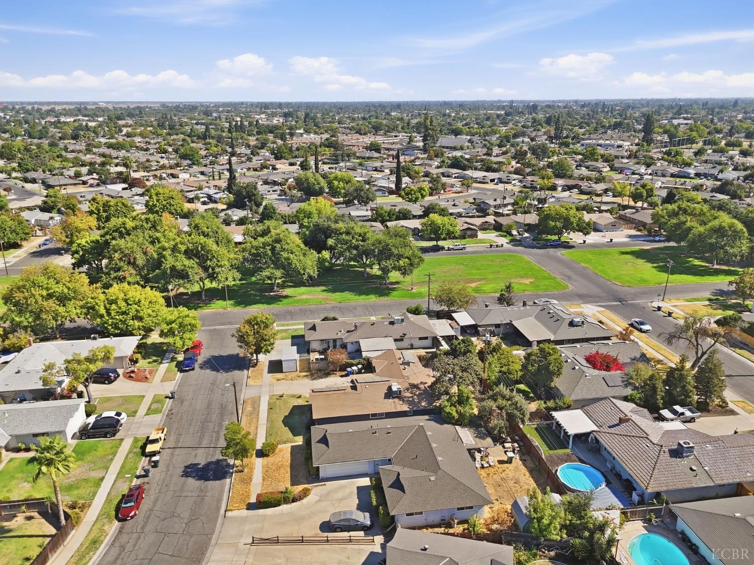 3985 N Tollhouse Rd, Fresno, CA 93726