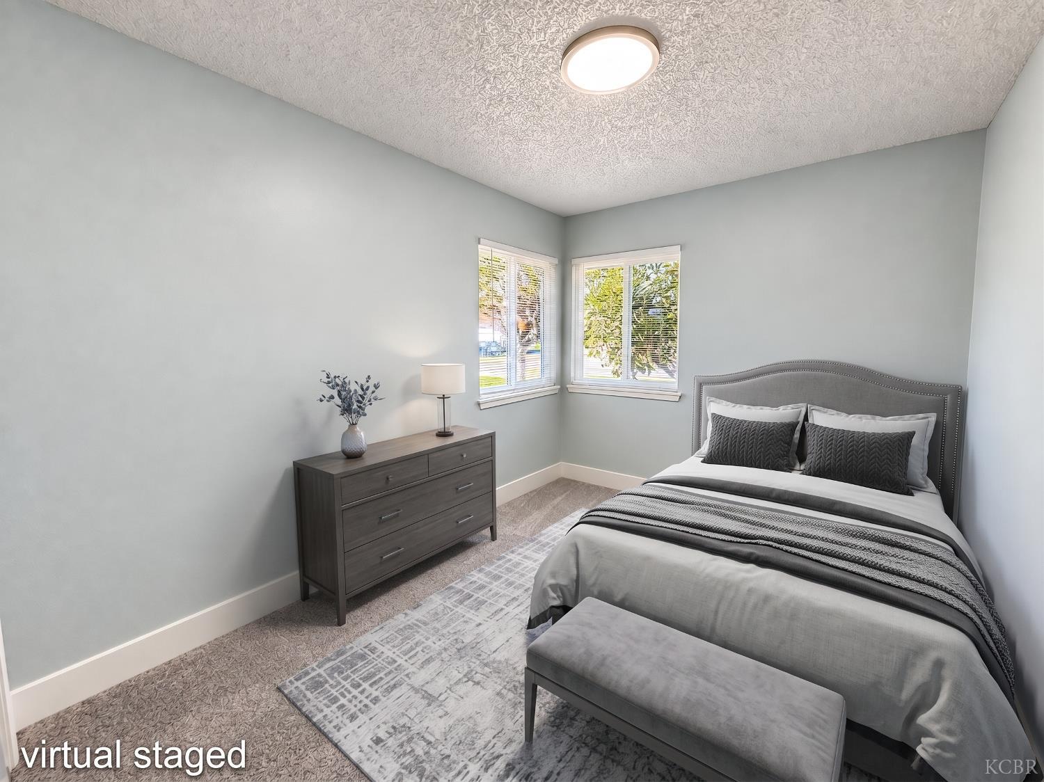 1565 Lark St, Hanford, CA 93230