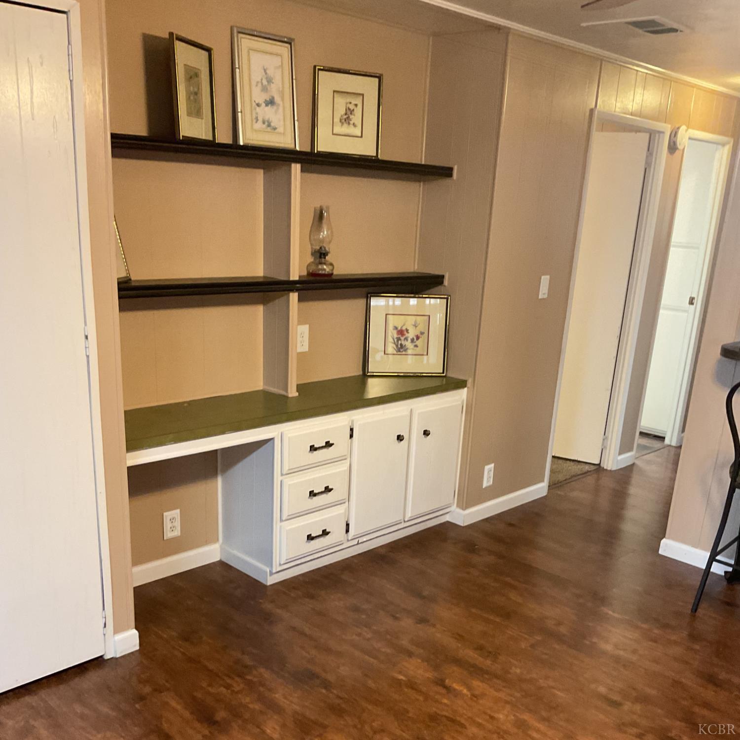 1255 W grangeville, Hanford, CA 93230