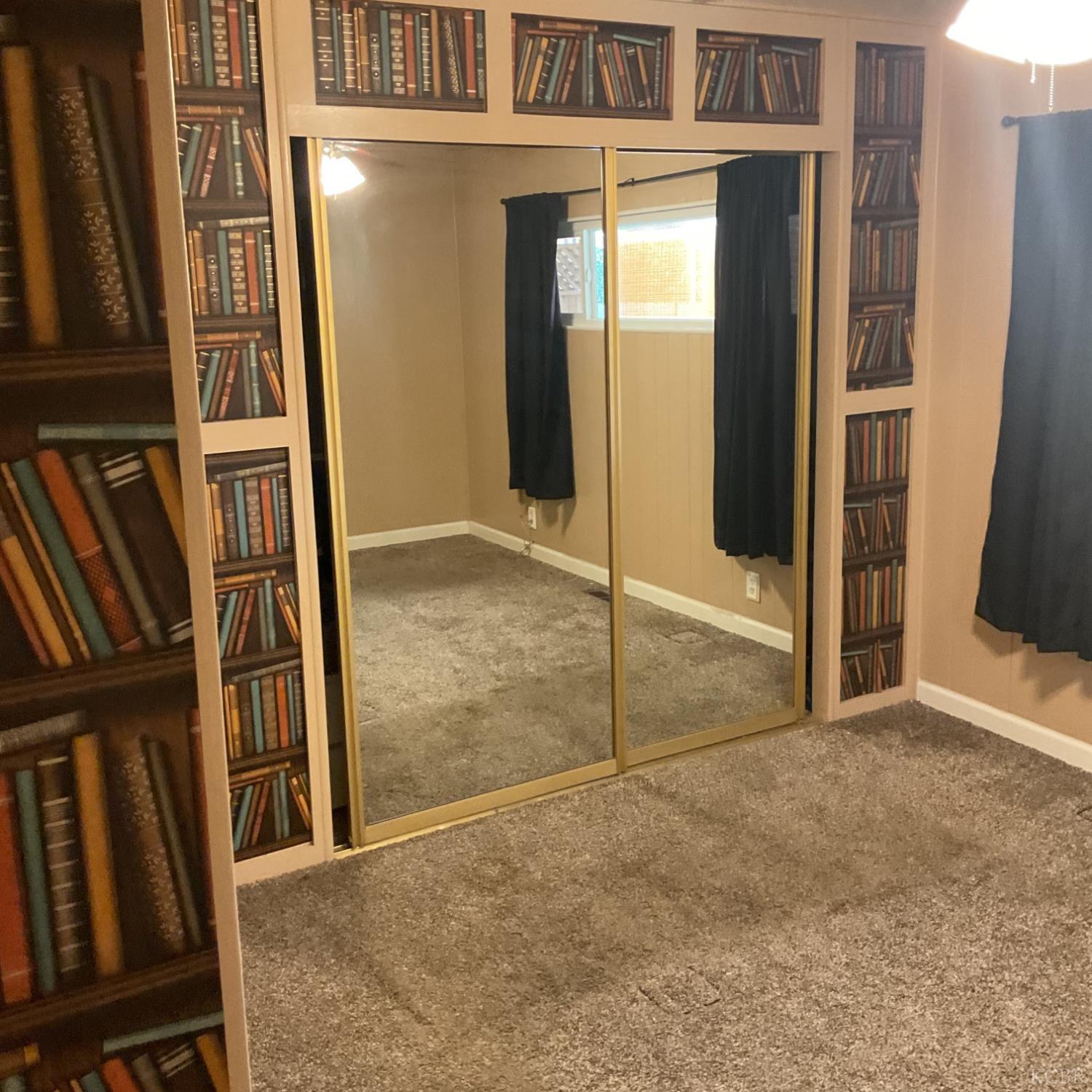 1255 W grangeville, Hanford, CA 93230