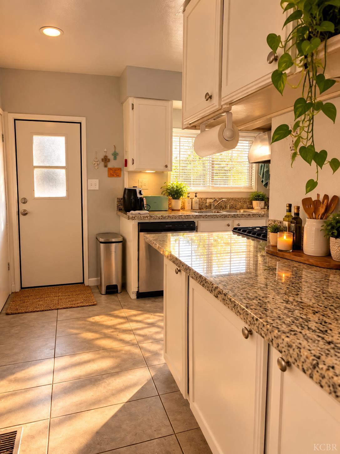 415 N Akers st unit 34, Visalia, CA 93291