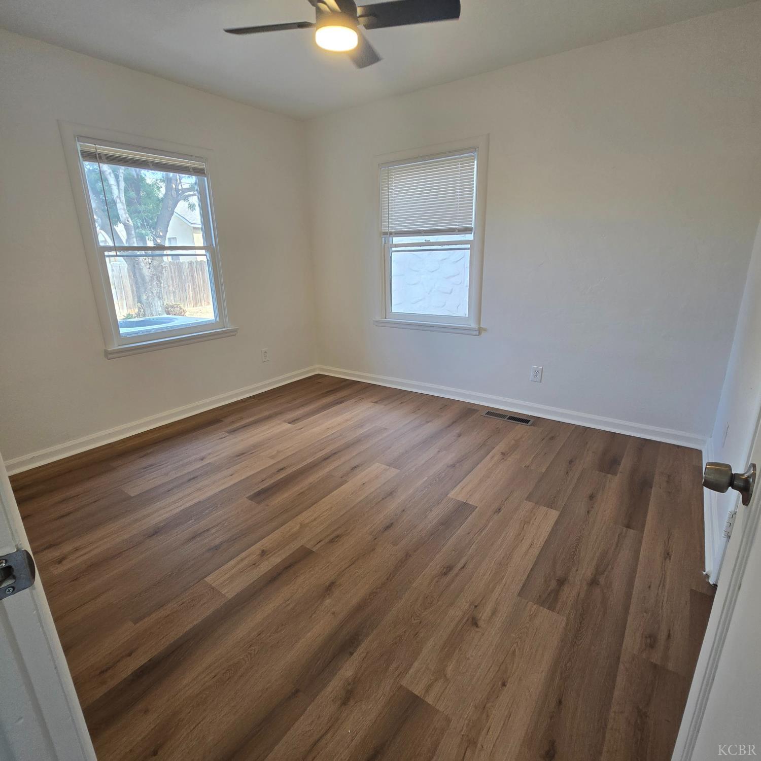707 N Harris St, Hanford, CA 93230