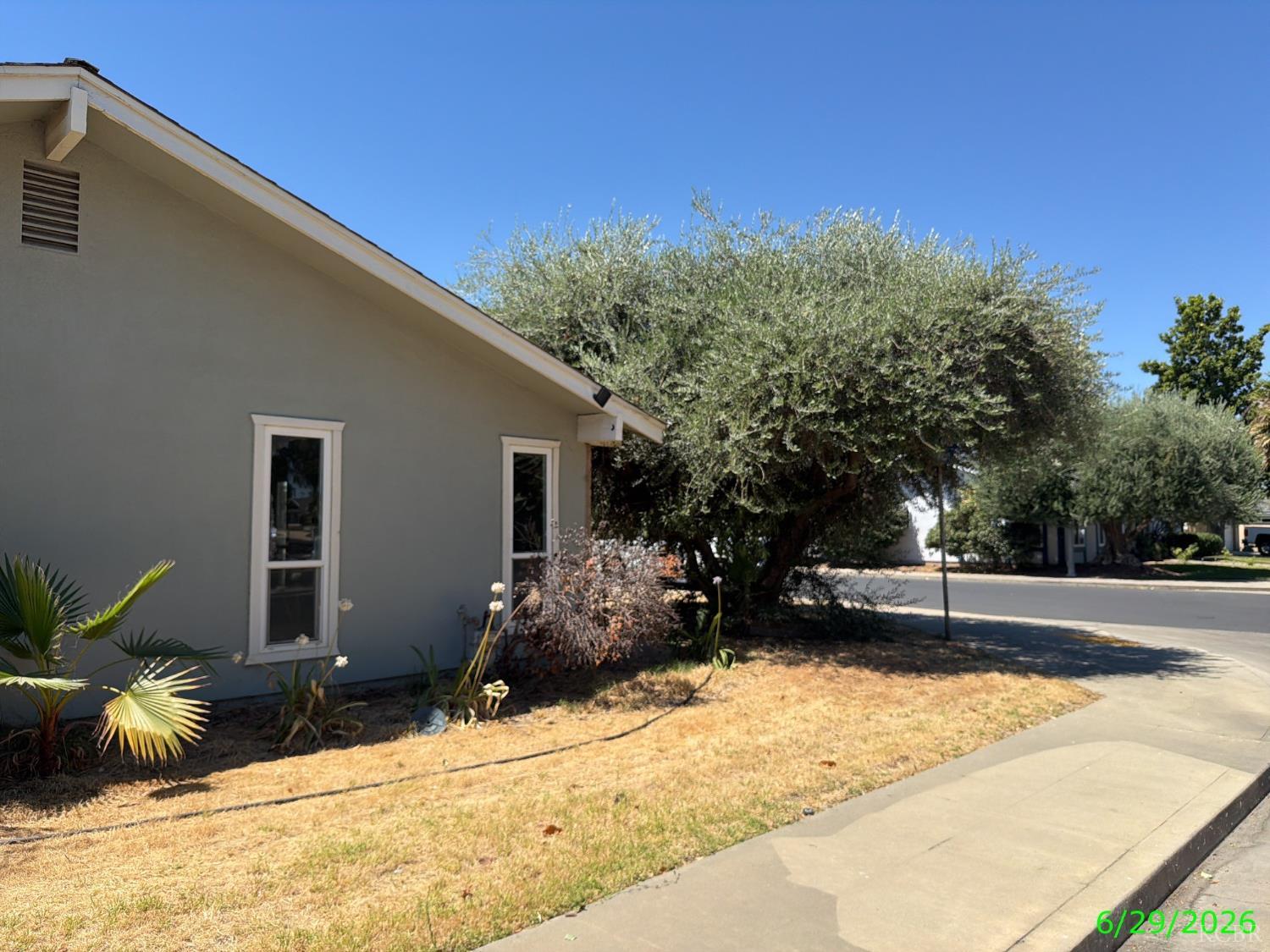 1192 Ashland Dr, Lemoore, CA 93245