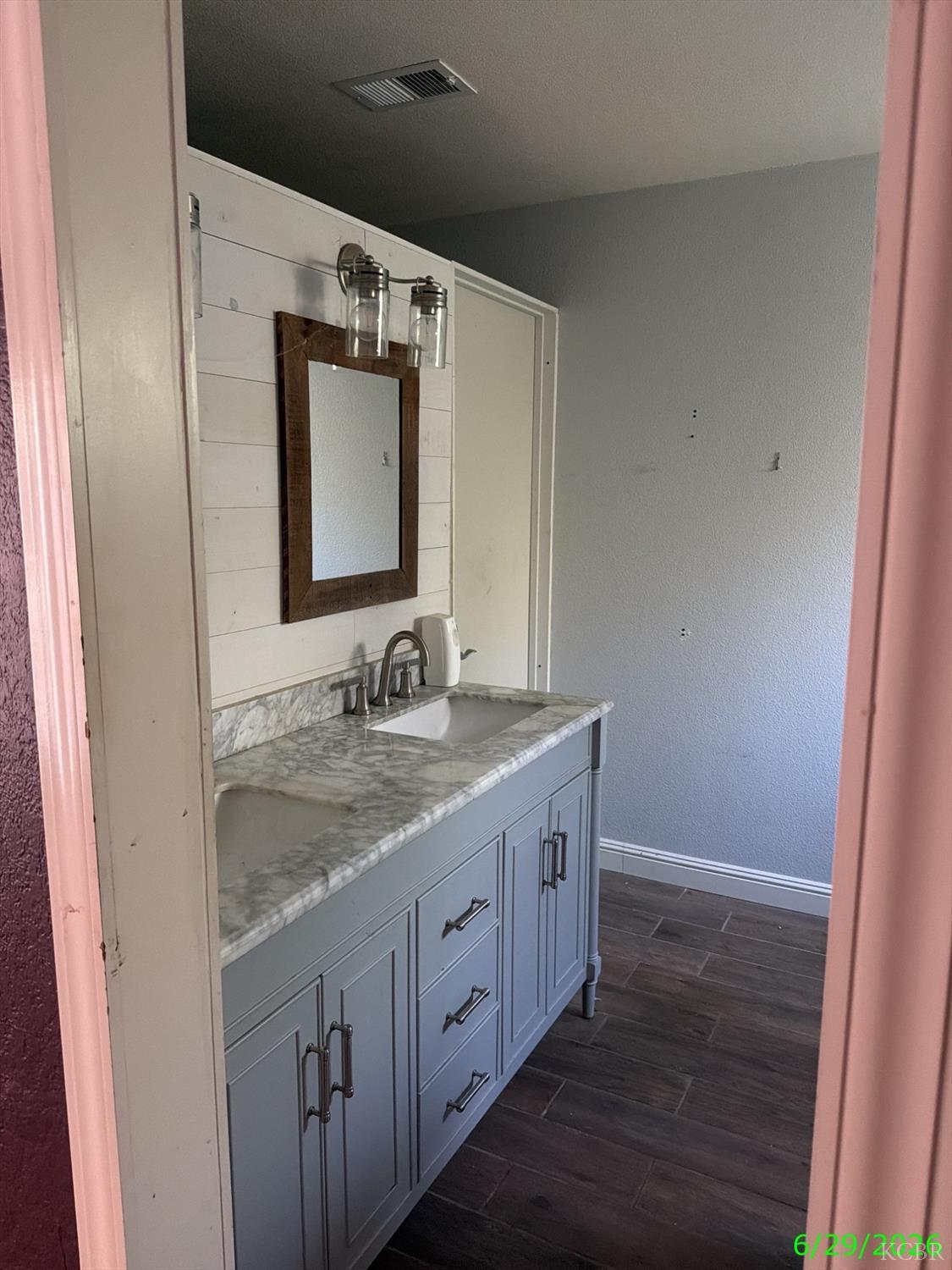 1192 Ashland Dr, Lemoore, CA 93245