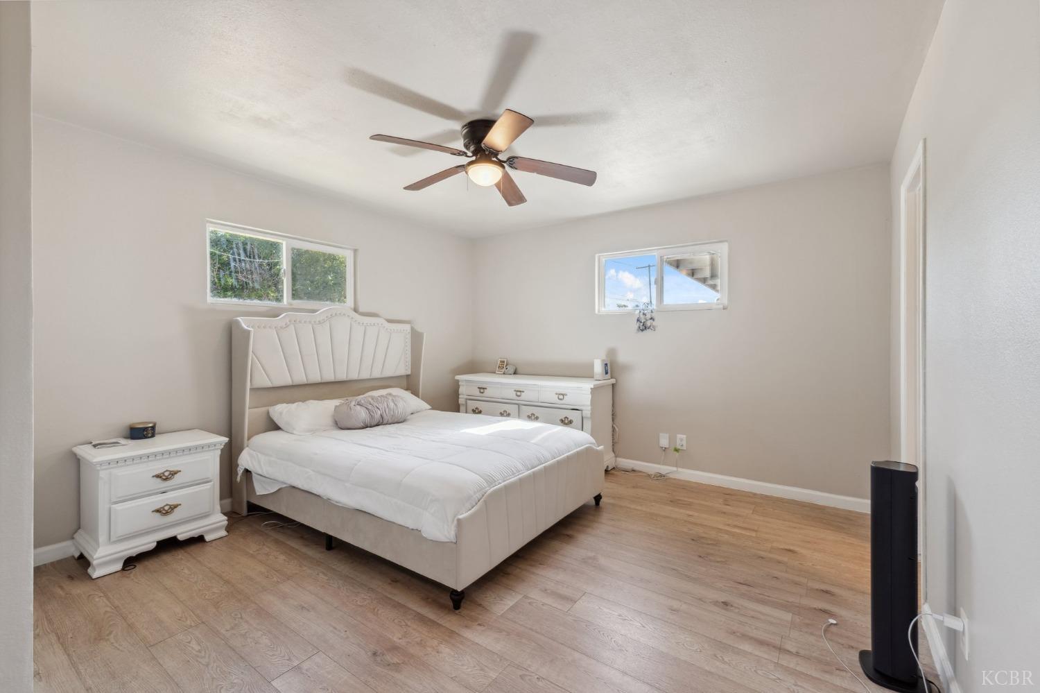 8620 La Vaca Way, Hanford, CA 93230