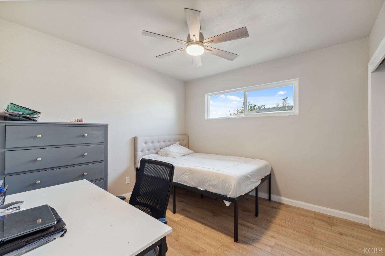 8620 La Vaca Way, Hanford, CA 93230