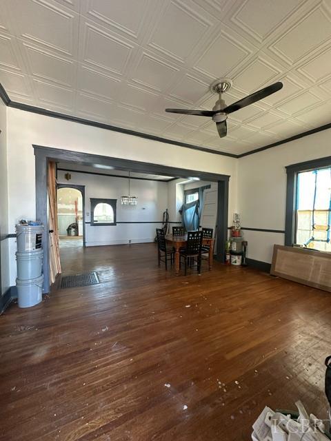 1220 Kaweah St, Hanford, CA 93230