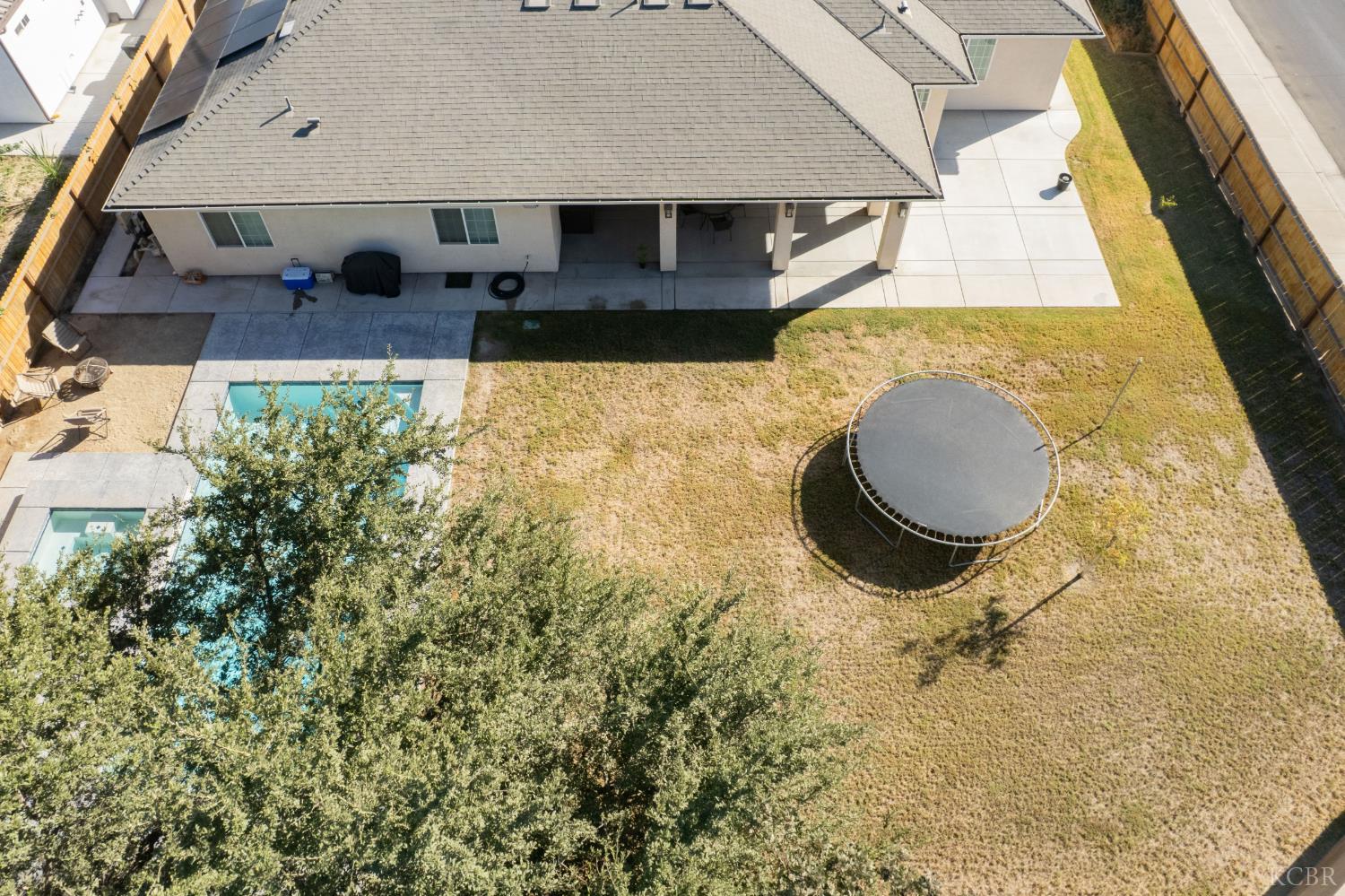 634 E San Miguel St, Hanford, CA 93230
