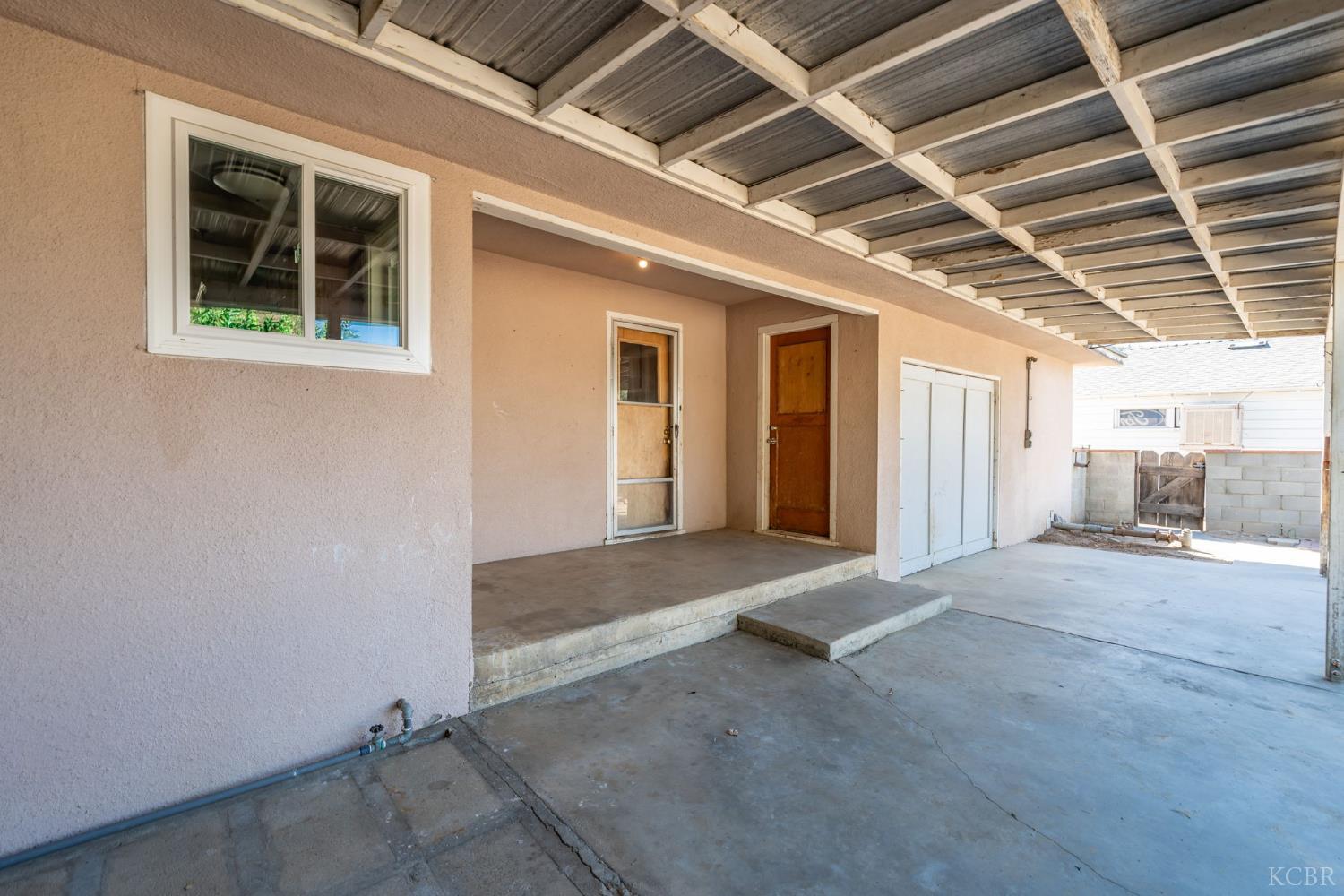 395 Champion St, Lemoore, CA 93245
