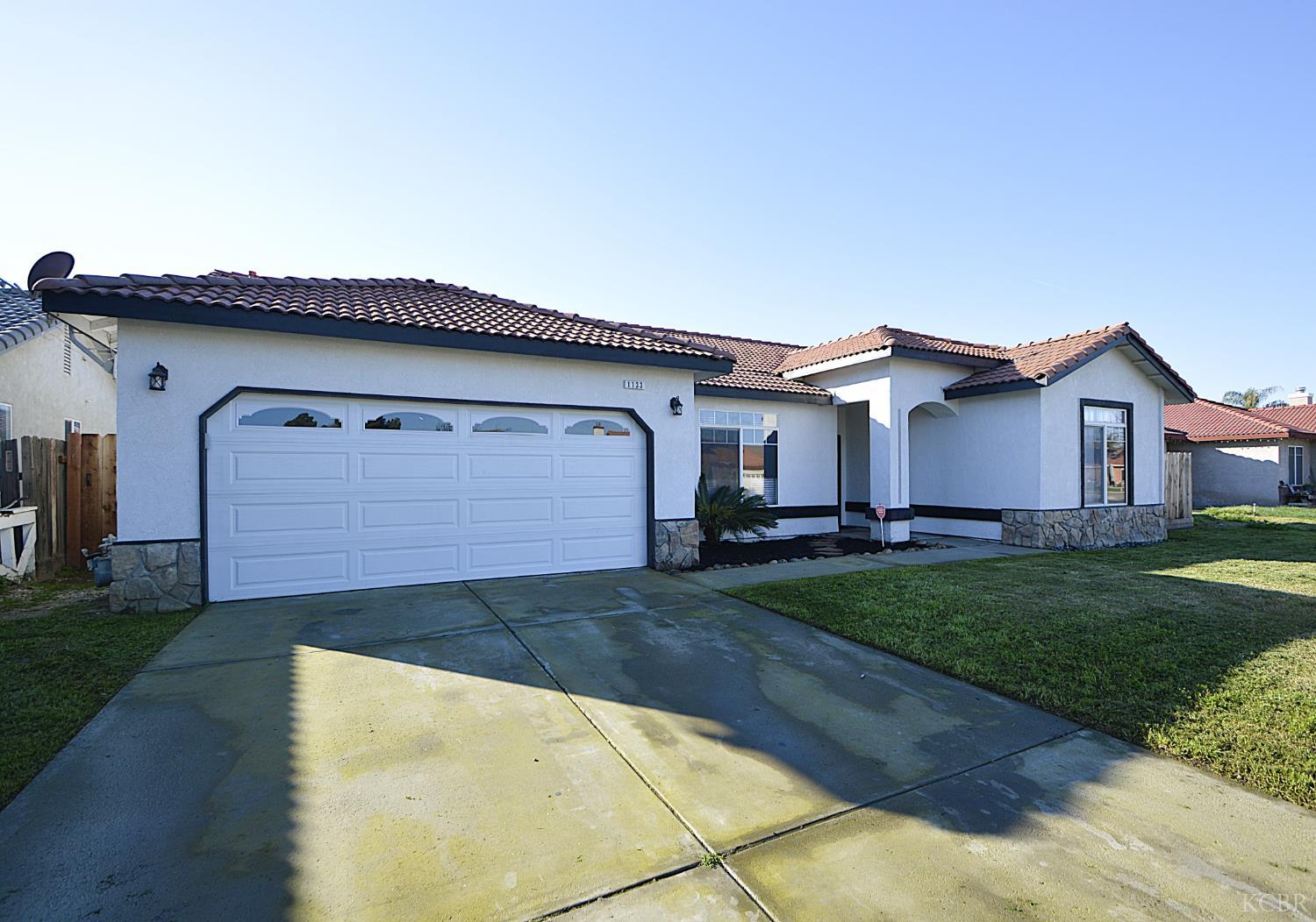 1133 Cousins Ct, Lemoore, CA 93245