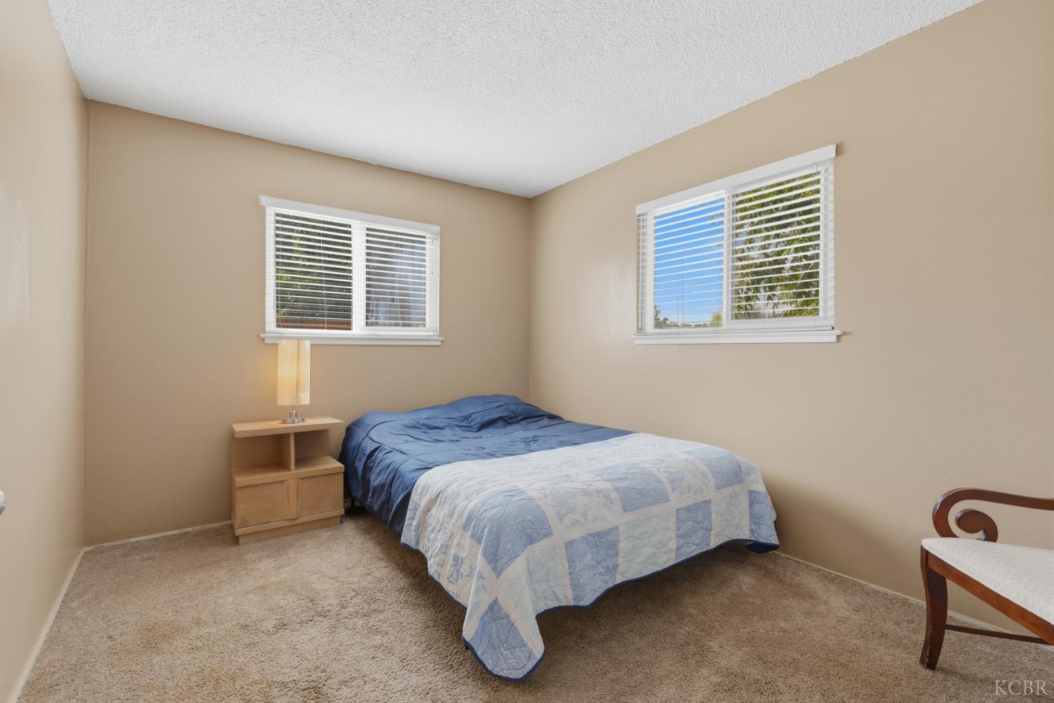 1435 Davis St, Hanford, CA 93230
