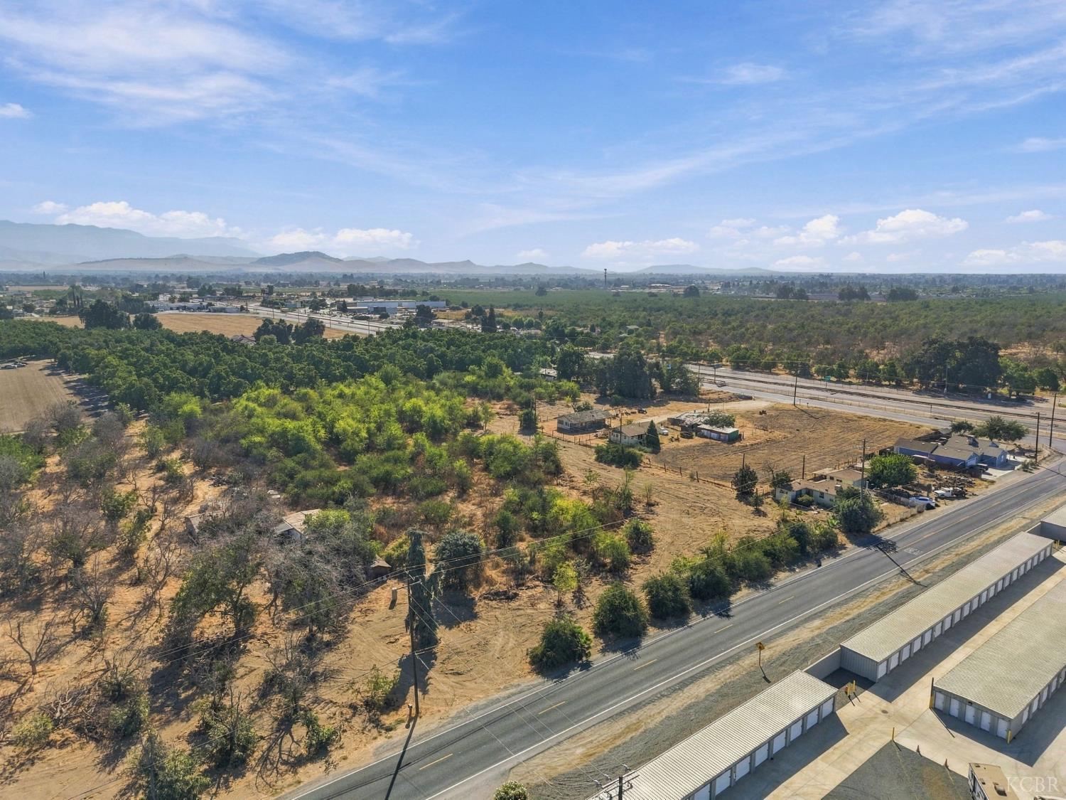 15888 Avenue 296, Visalia, CA 93292