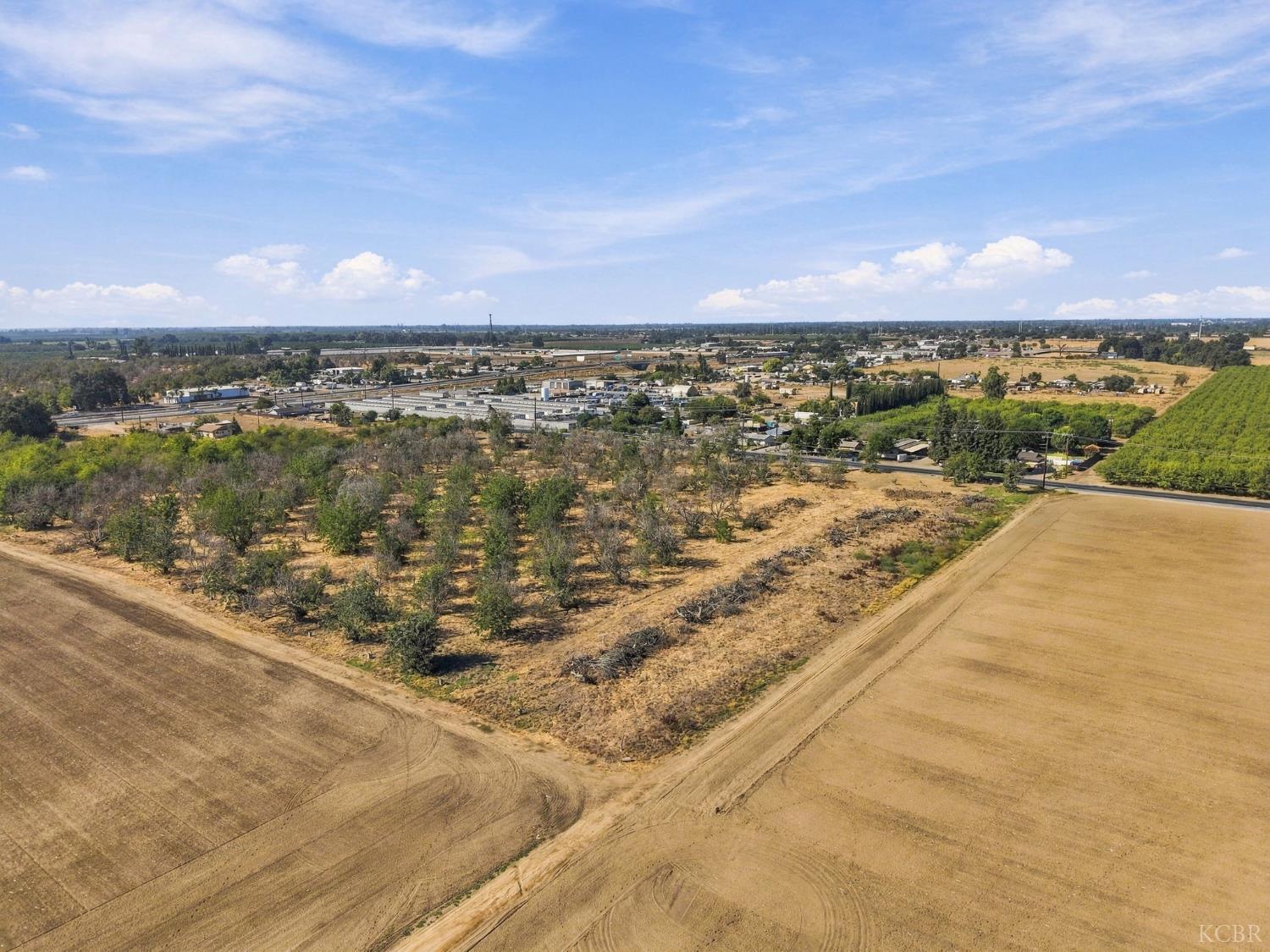 15888 Avenue 296, Visalia, CA 93292