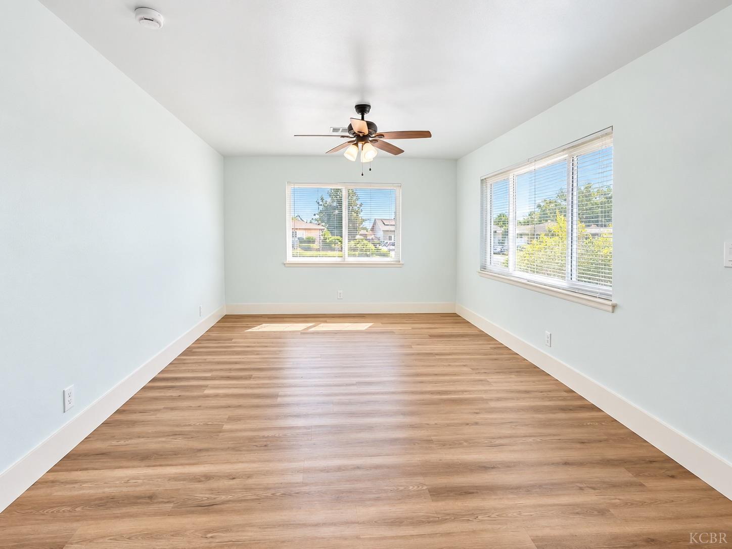 3856 N Hacienda Dr, Fresno, CA 93705