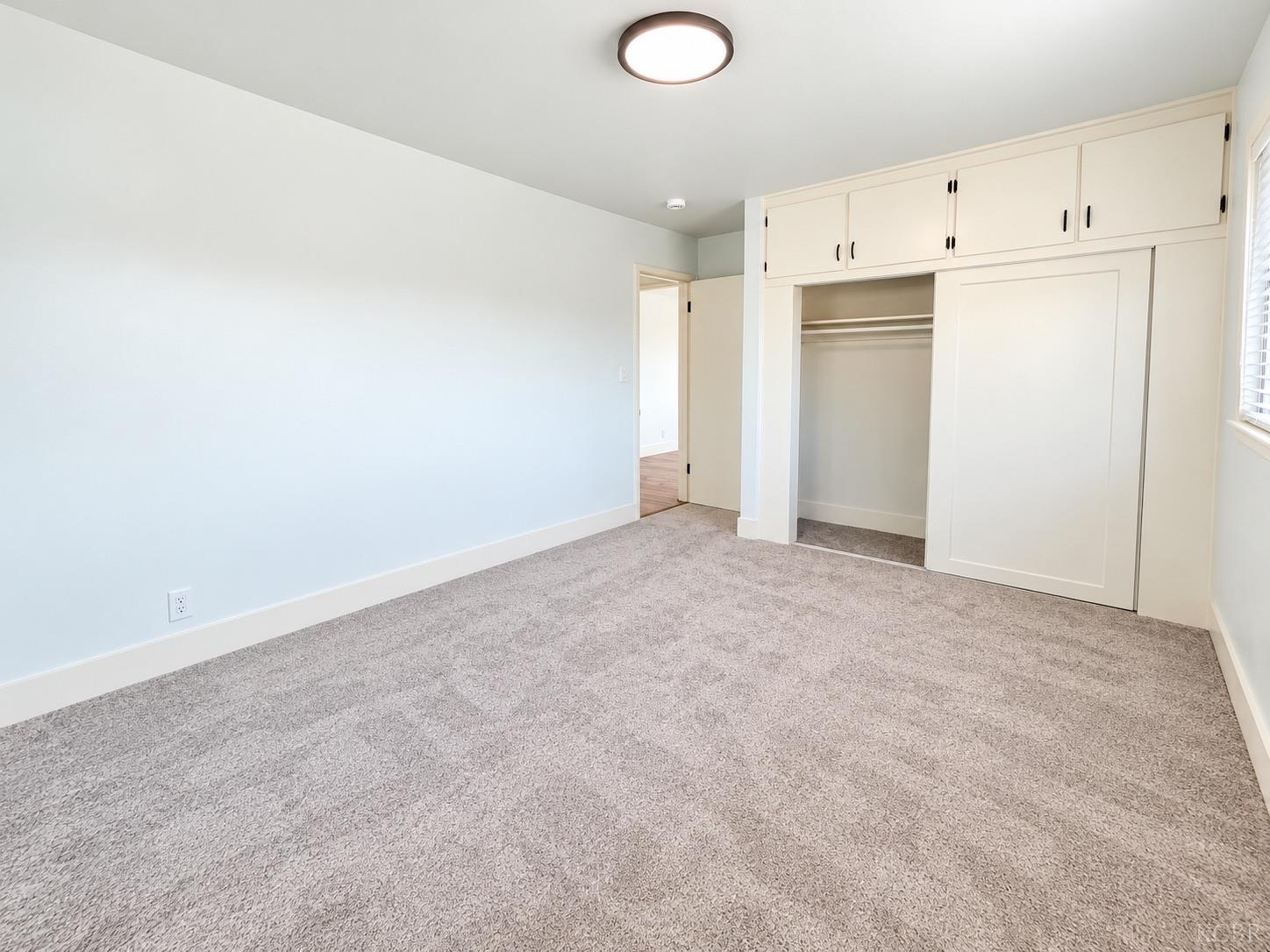 3856 N Hacienda Dr, Fresno, CA 93705