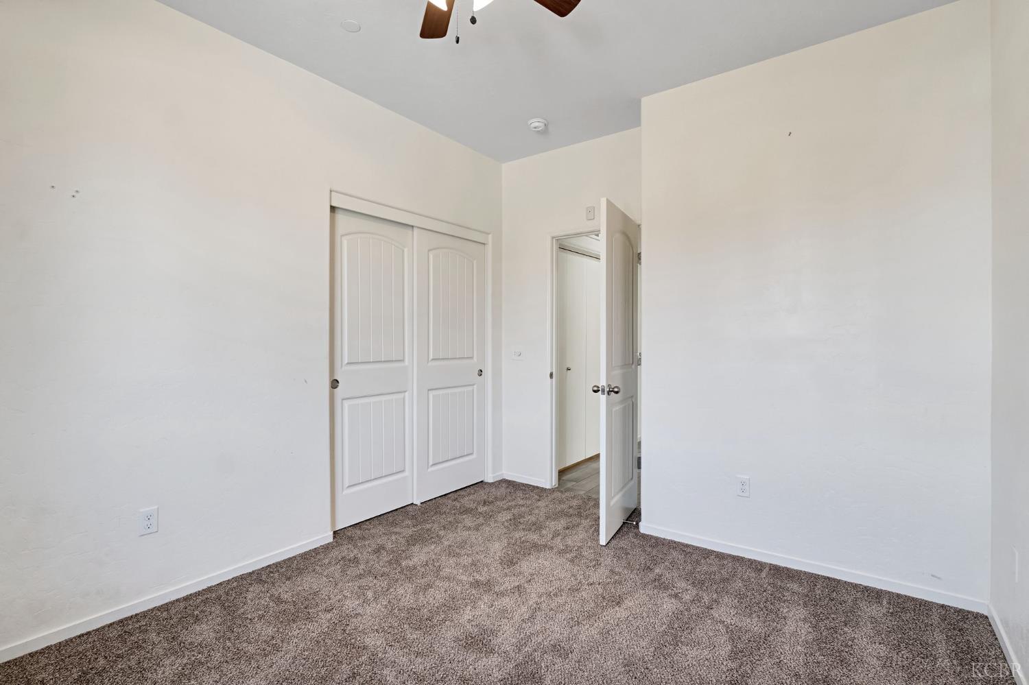 1523 W Wallis Dr, Hanford, CA 93230