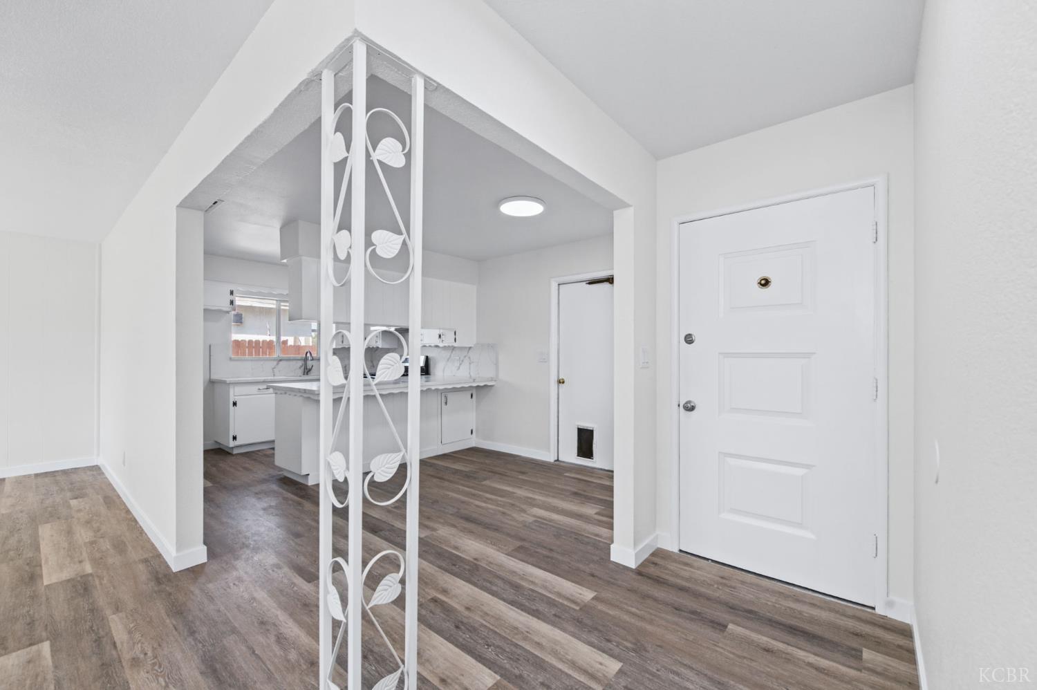 10129 Heath St, Hanford, CA 93230