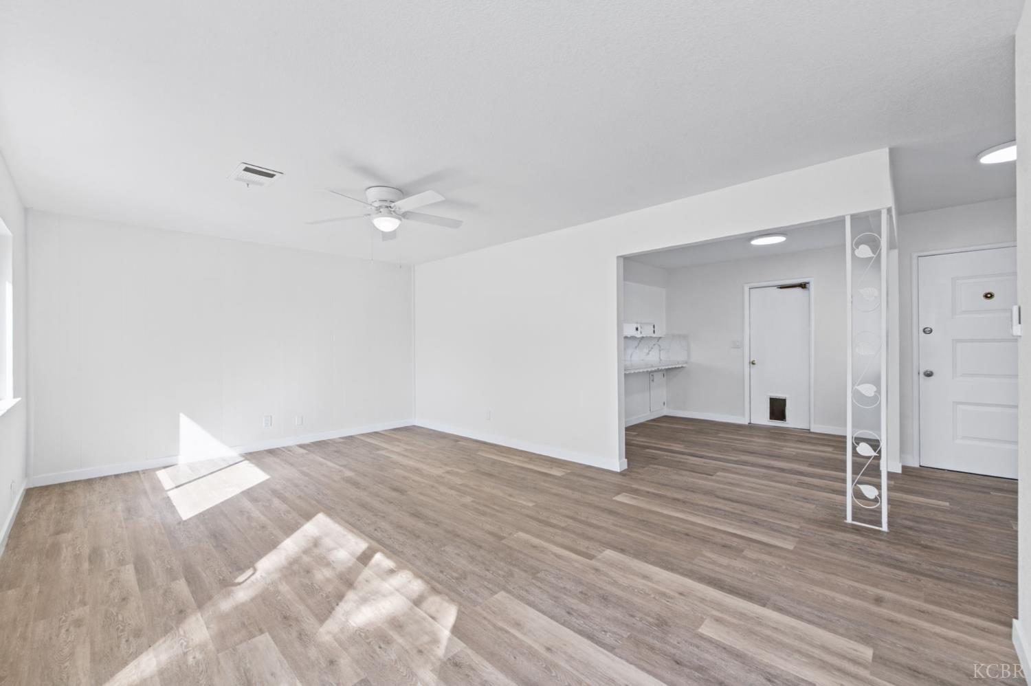 10129 Heath St, Hanford, CA 93230