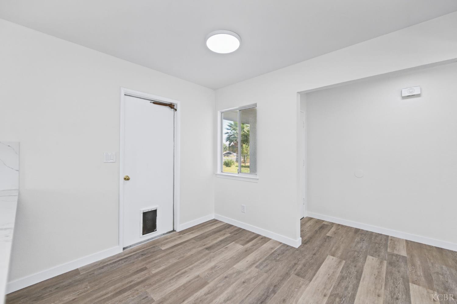 10129 Heath St, Hanford, CA 93230