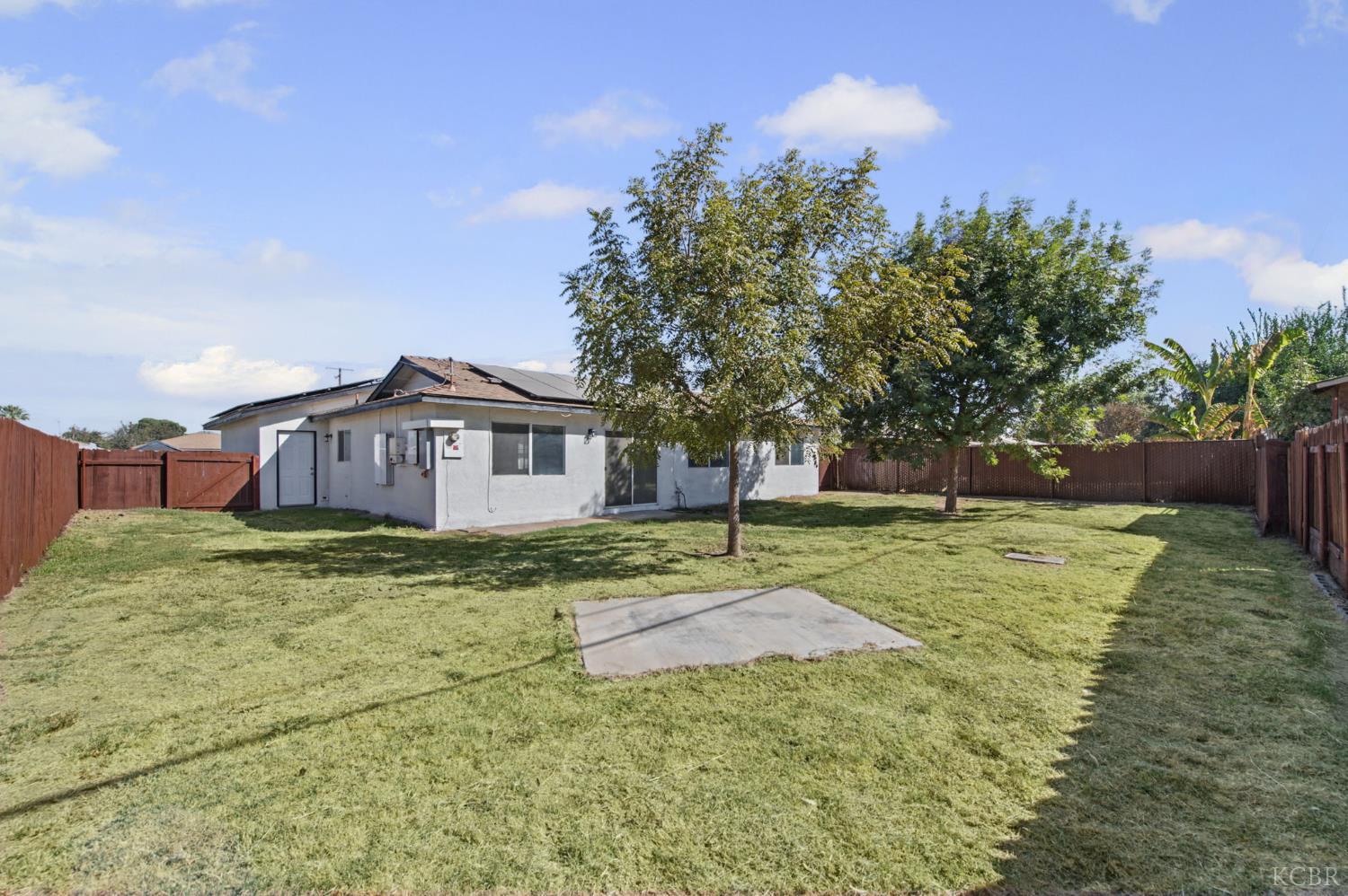 10129 Heath St, Hanford, CA 93230