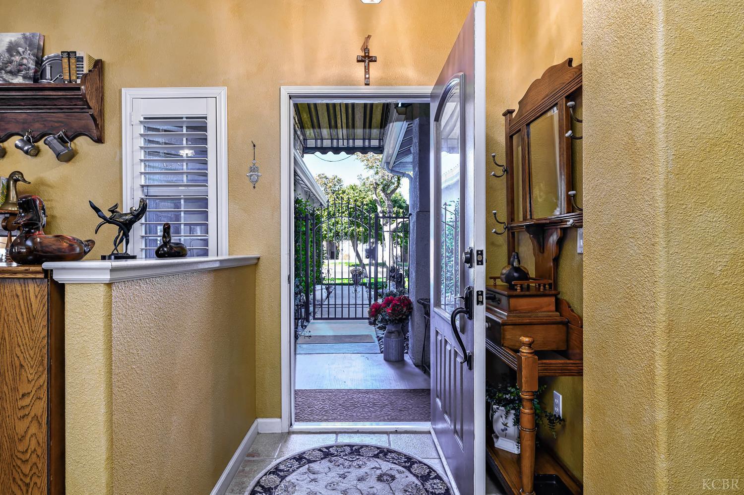514 Mallard Ave, Lemoore, CA 93245